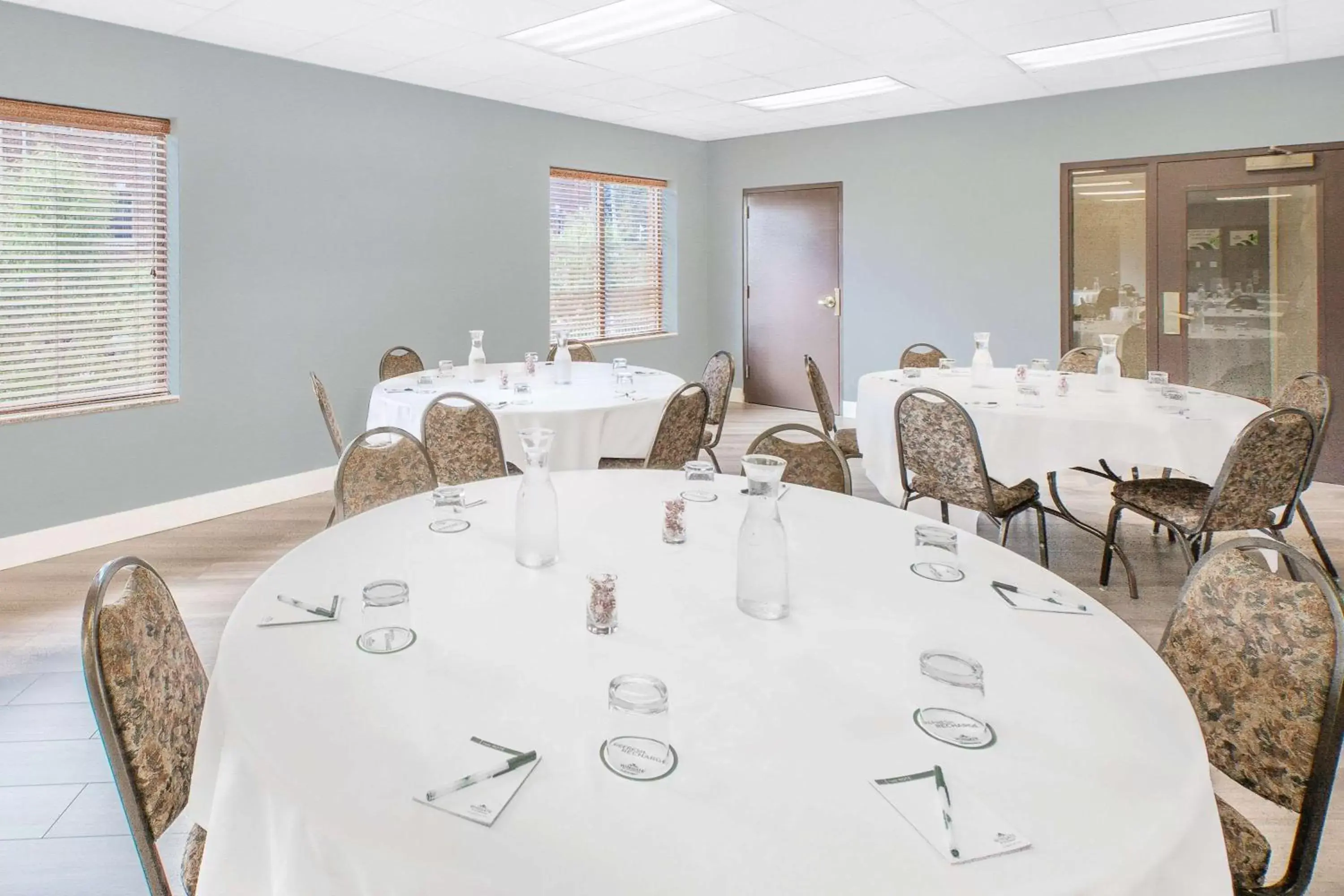 Banquet/Function facilities, Restaurant/Places to Eat in Wingate by Wyndham Sylvania-Toledo