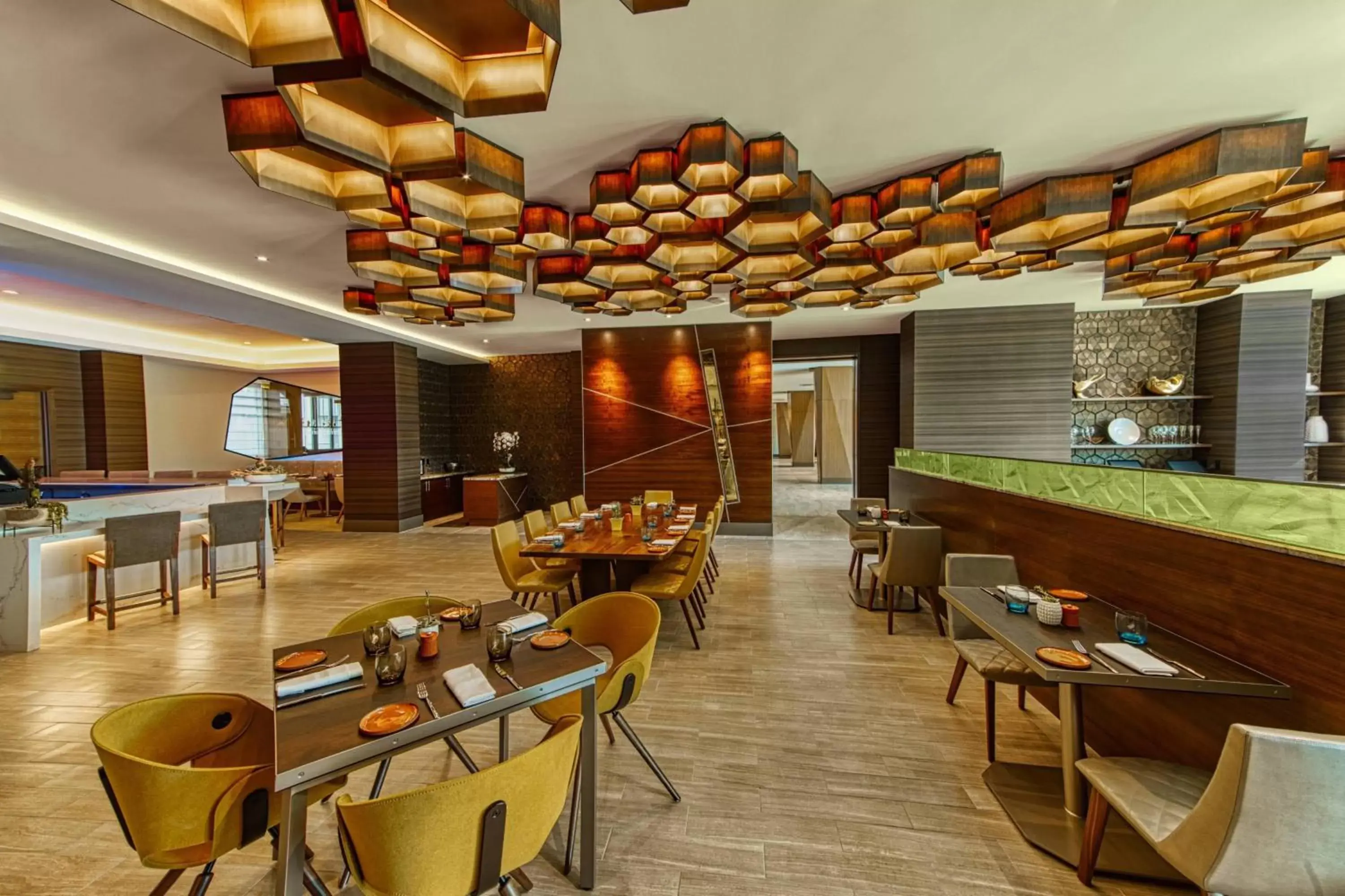 Restaurant/places to eat, Lounge/Bar in JW Marriott, Anaheim Resort