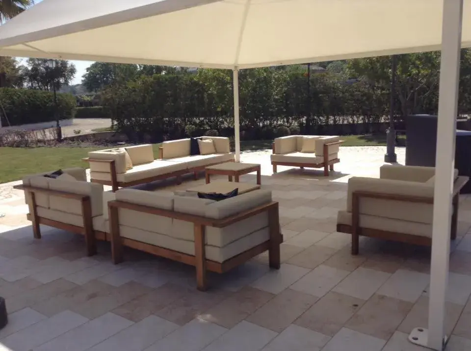 Patio in Gabri Park Hotel