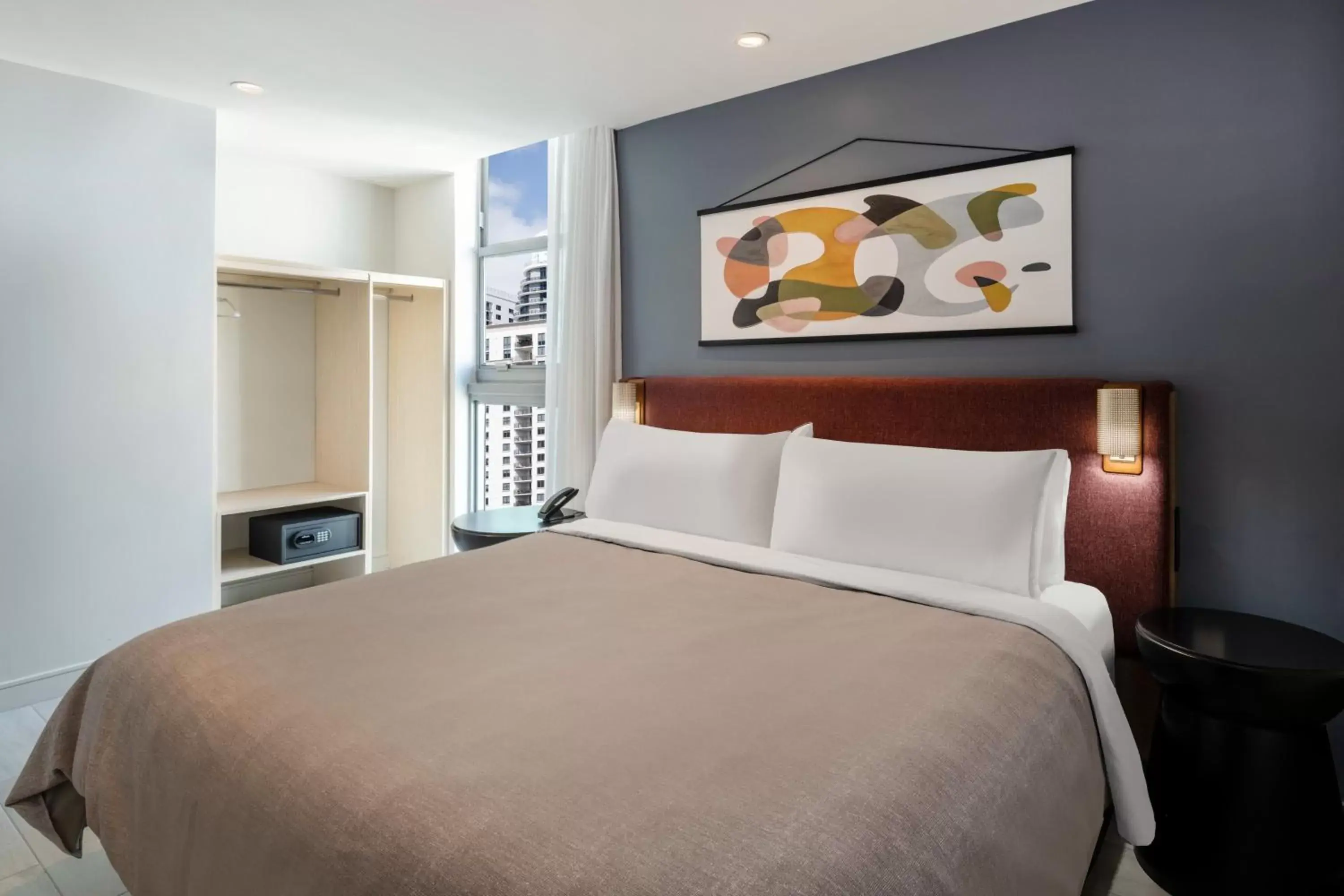 Photo of the whole room, Bed in Atwell Suites Miami Brickell by IHG Photo of the whole room, Bed in Atwell Suites Miami Brickell by IHG
