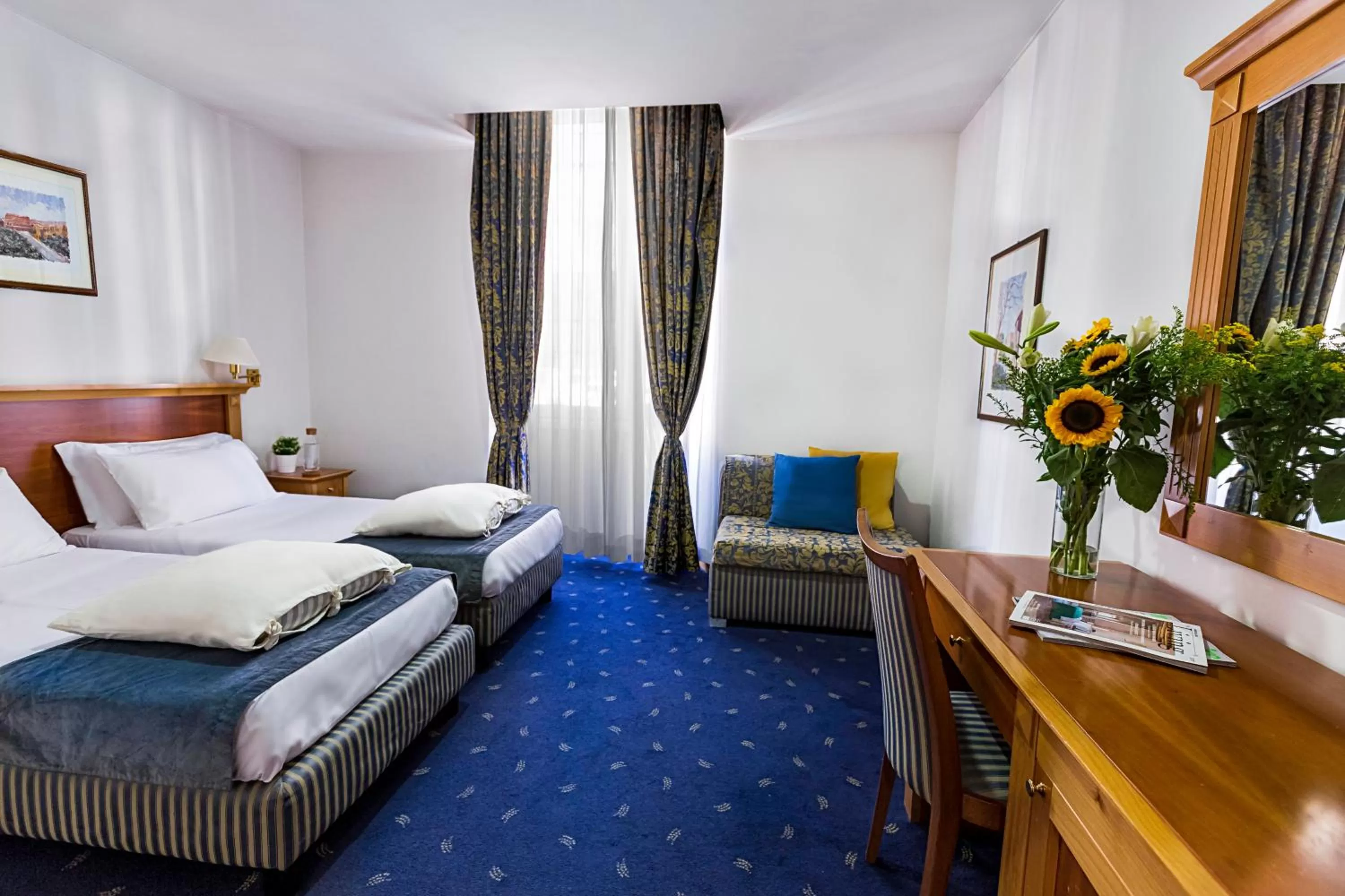 Bed in Hotel Diplomatic