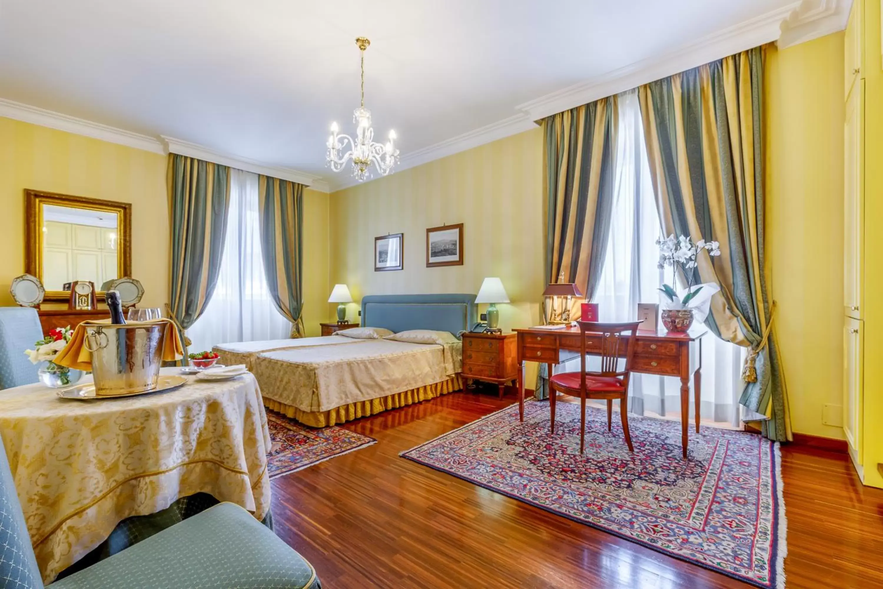 Bedroom in Residenza Paolo VI