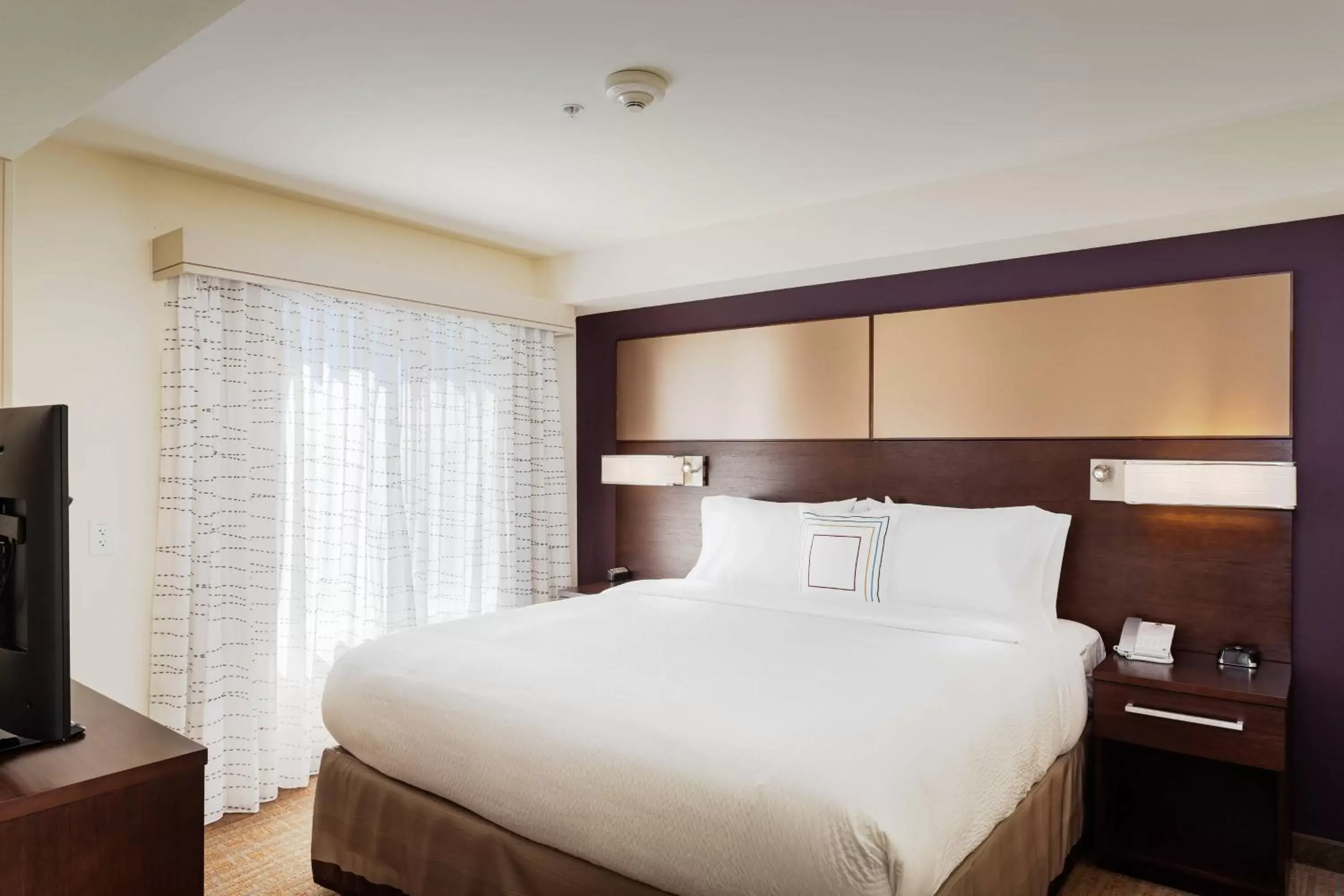 Bedroom, Bed in Residence Inn by Marriott Austin Lake Austin/River Place
