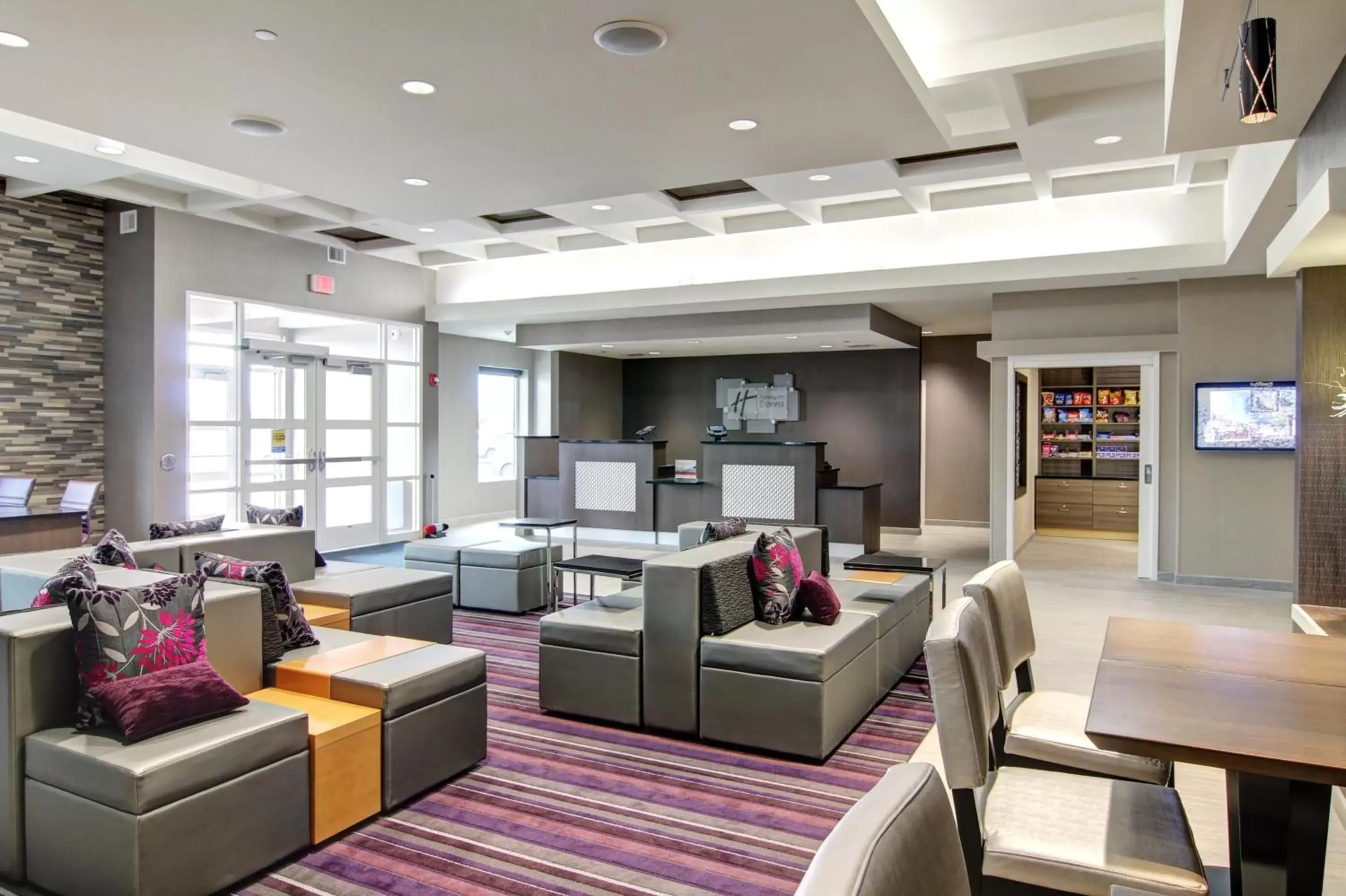 Property building, Seating Area in Holiday Inn Express Fargo SW I94 Medical Center, an IHG Hotel