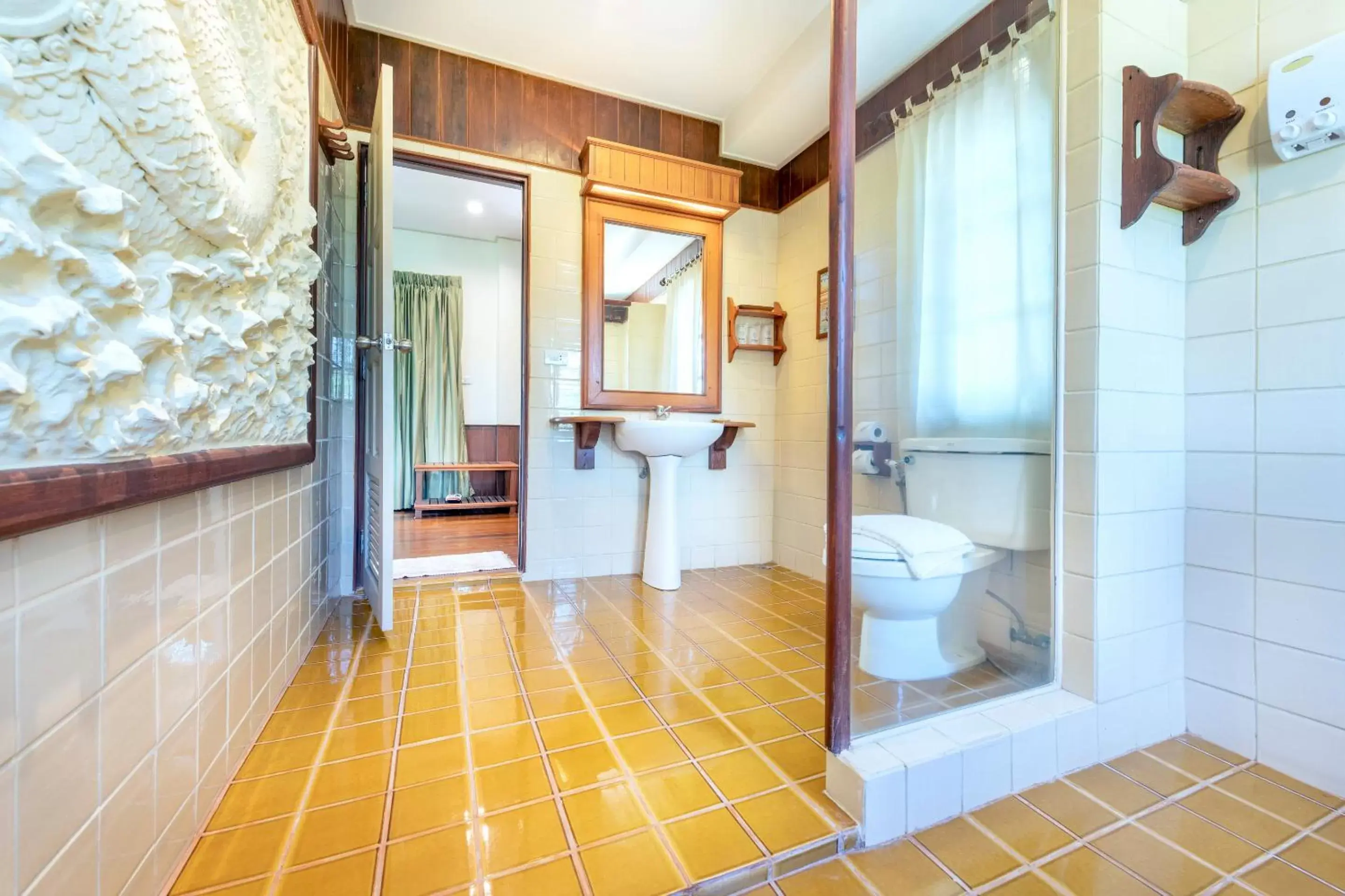 Bathroom in Vana Varin Resort