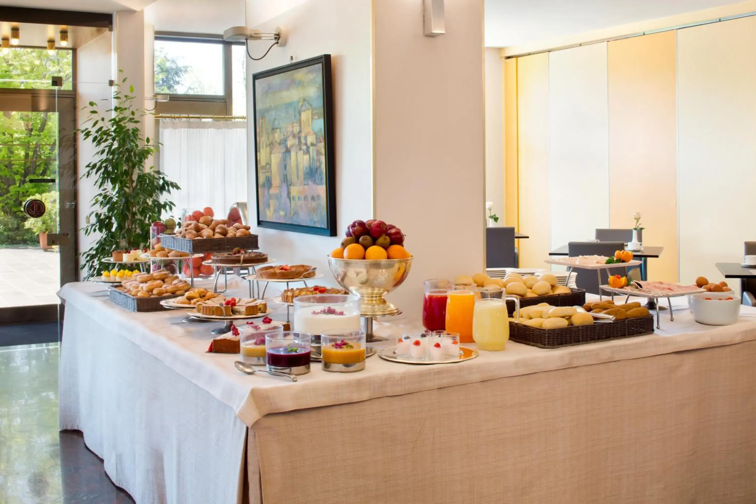 Buffet breakfast, Breakfast in Starhotels Cristallo Palace