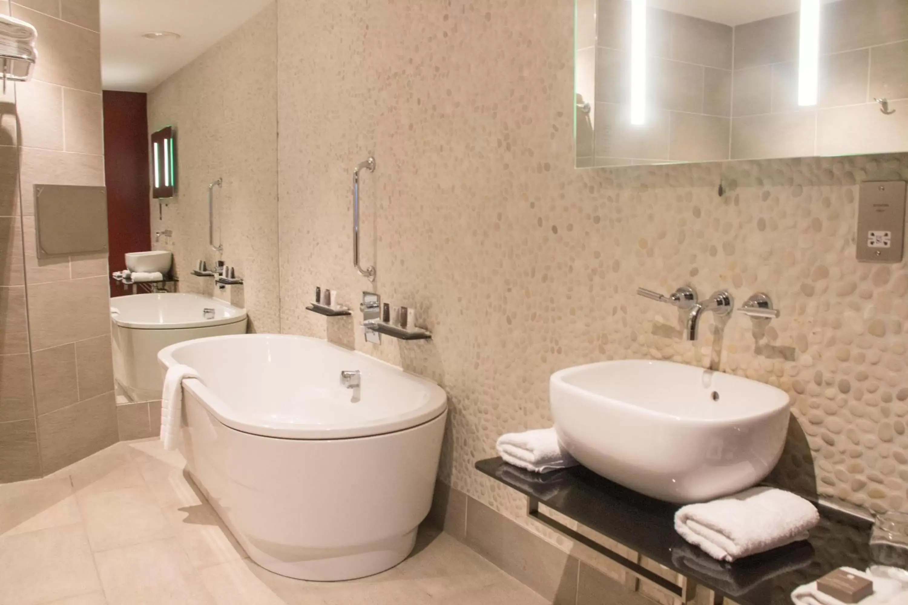 Bathroom in Le Monde Hotel