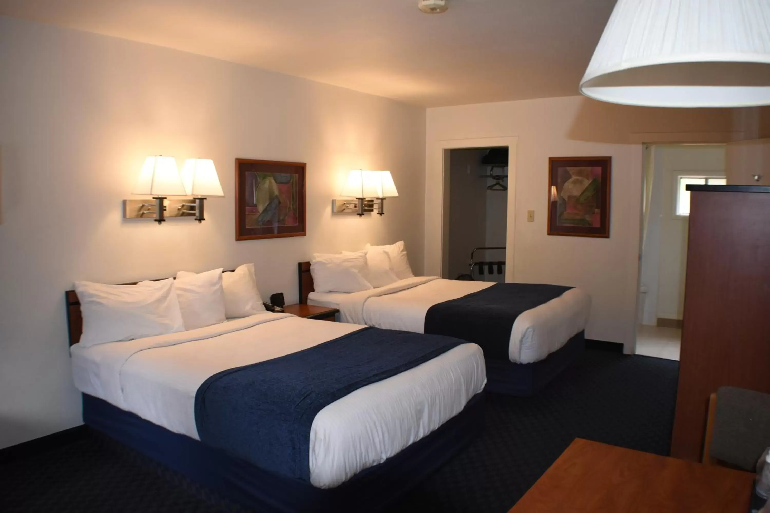 Bedroom, Bed in Villa Motel at Manitou Springs