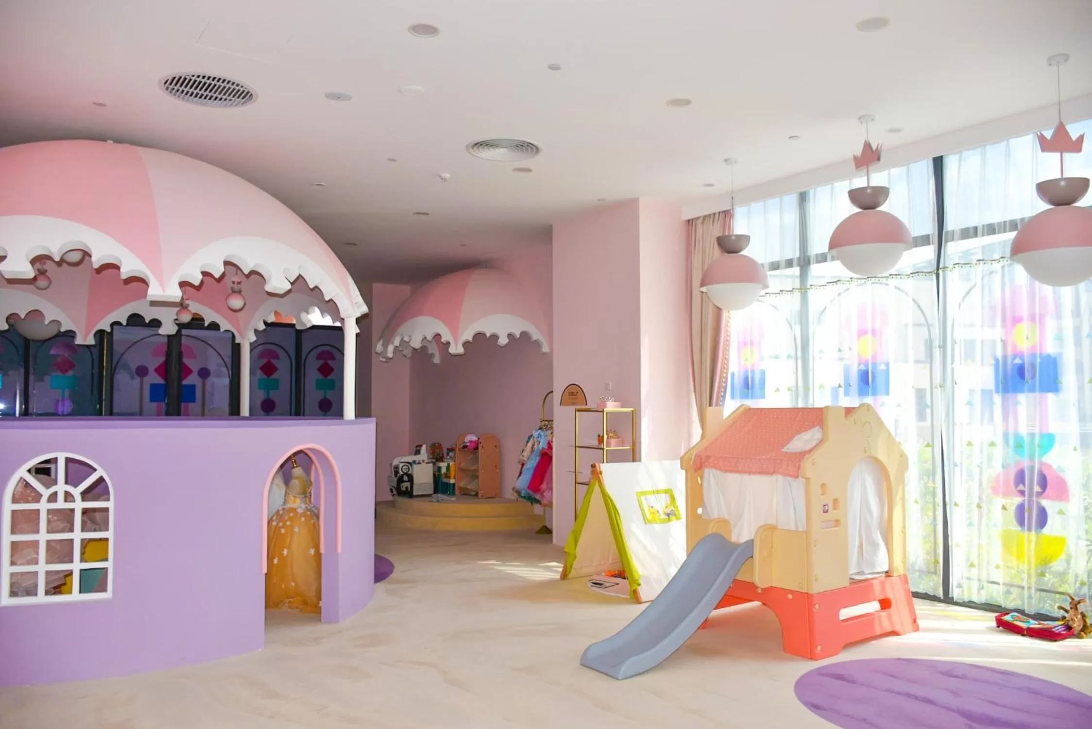 Kids's club in Primus Hotel Shanghai Sanjiagang - Offer Pudong International Airport and Disney shuttle