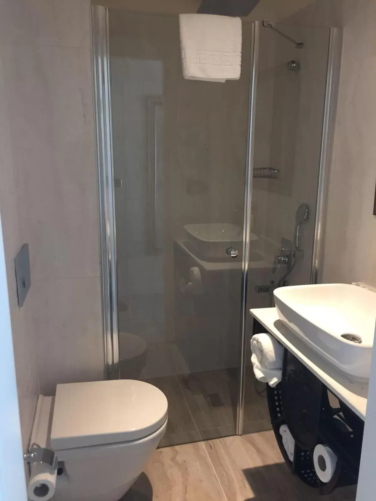Shower, Bathroom in Hotel The Pera Hill