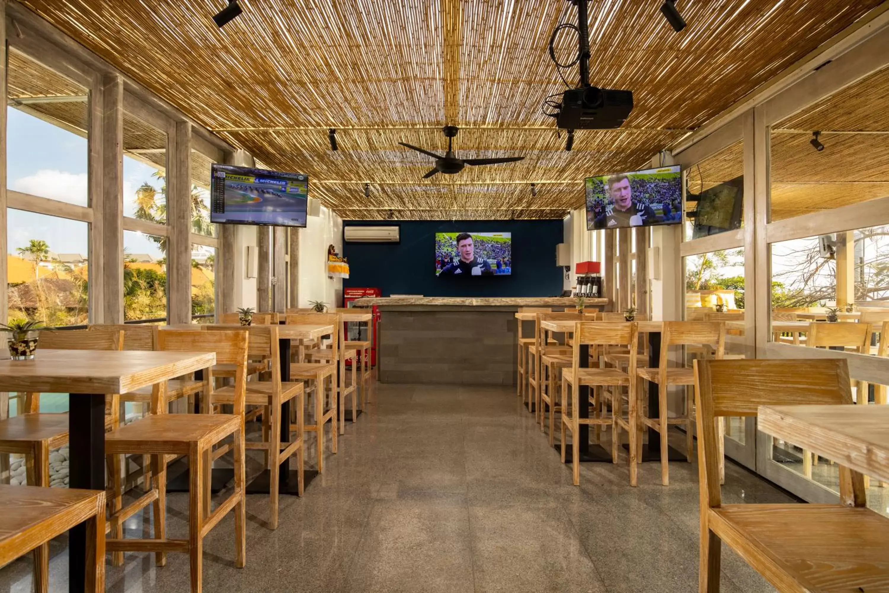 Lounge or bar in Away Bali Legian Camakila Lounge or bar in Away Bali Legian Camakila