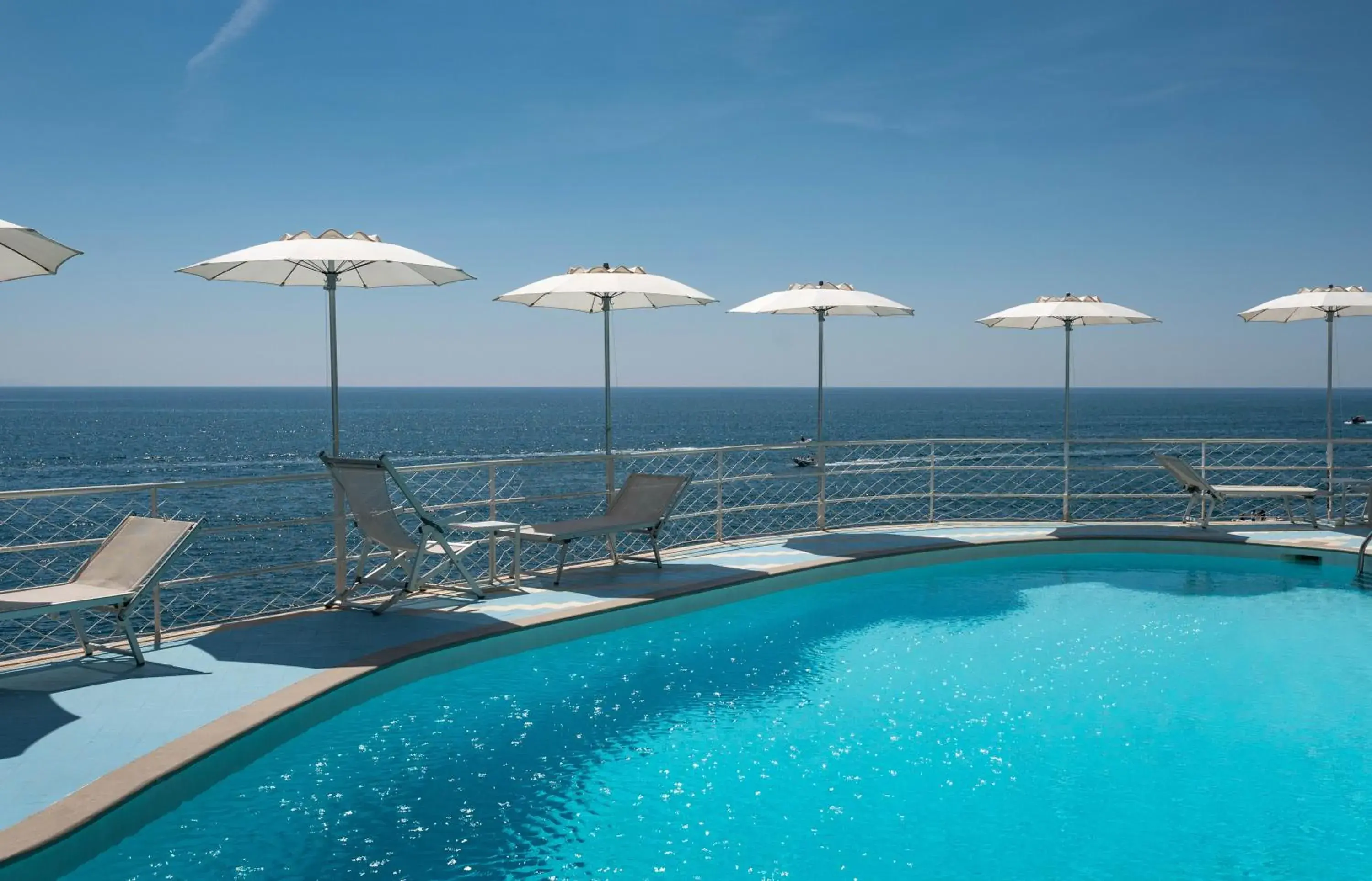 Swimming Pool in Hotel Miramalfi