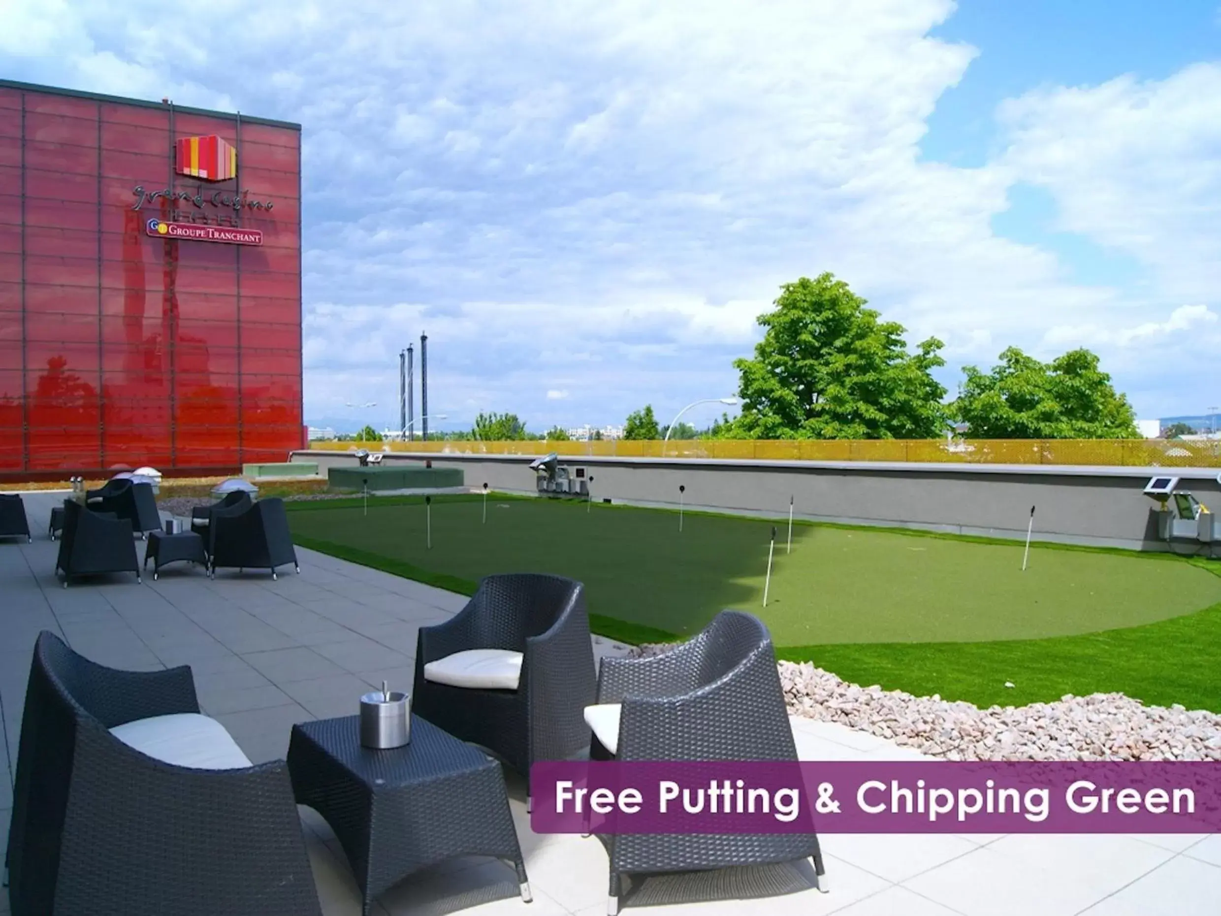 Golfcourse in Airport Hotel Basel - Convenient & Friendly