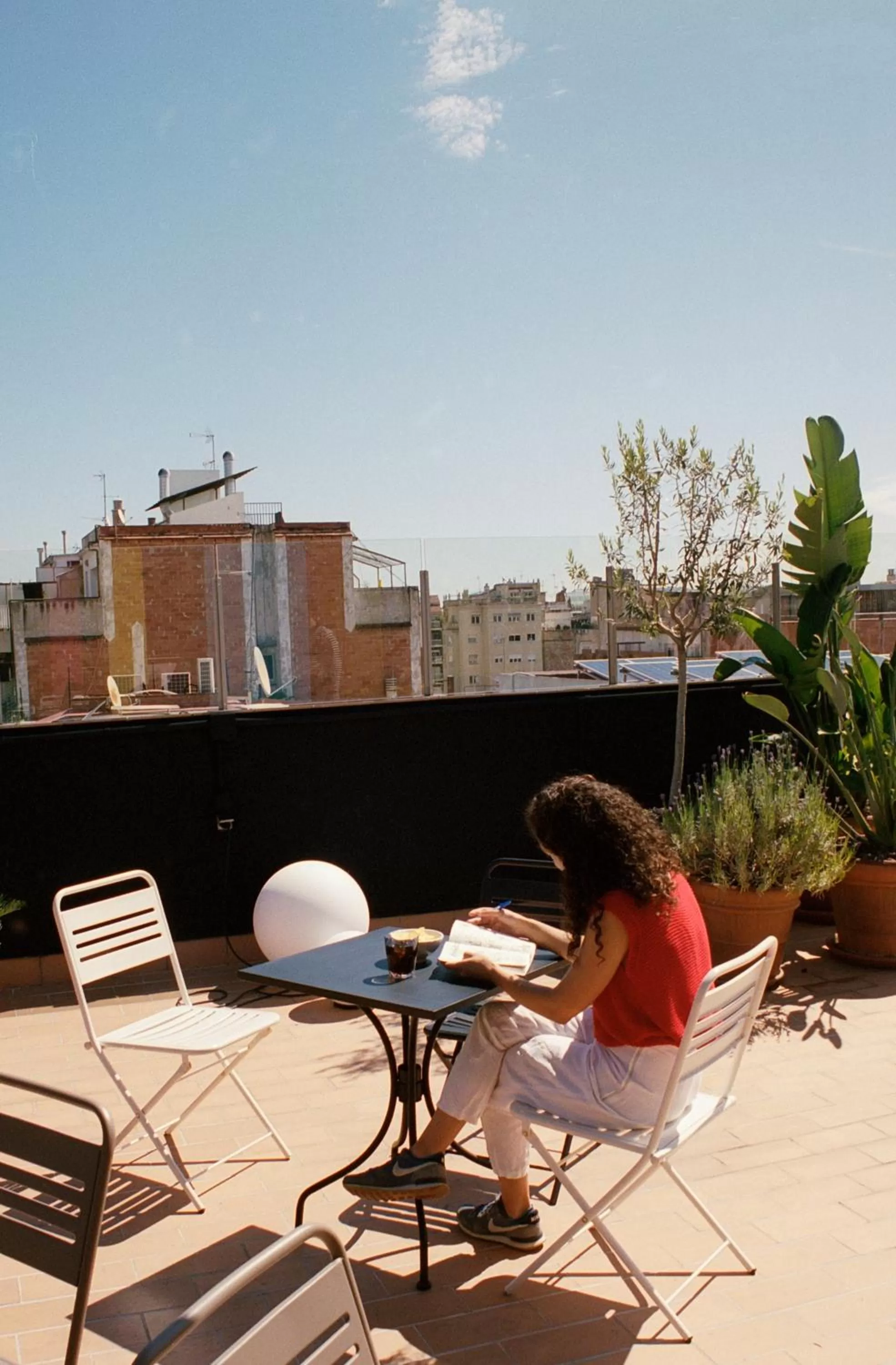 Balcony/Terrace in Pol & Grace Hotel
