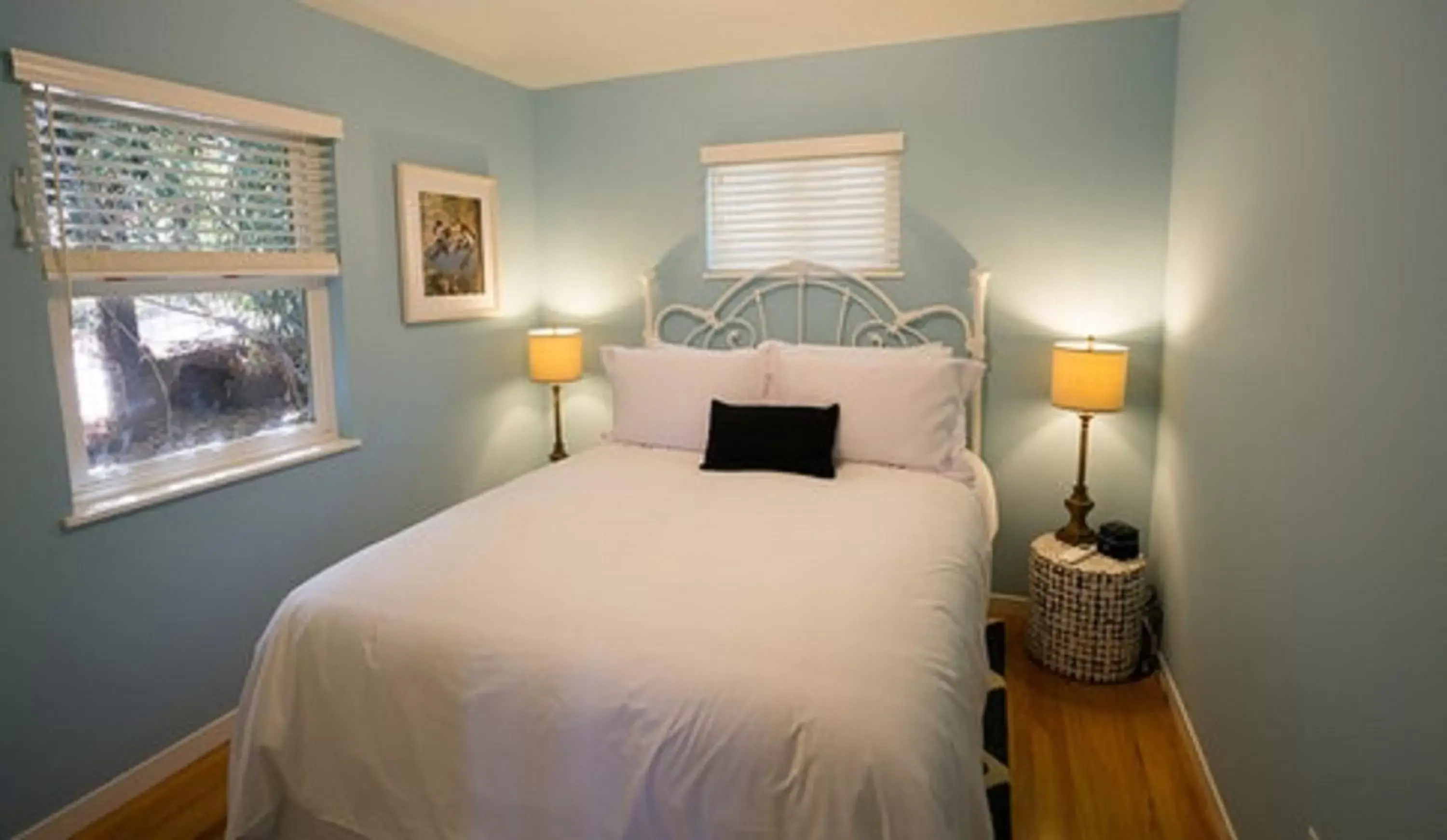 Bedroom, Bed in Aurora Park Cottages