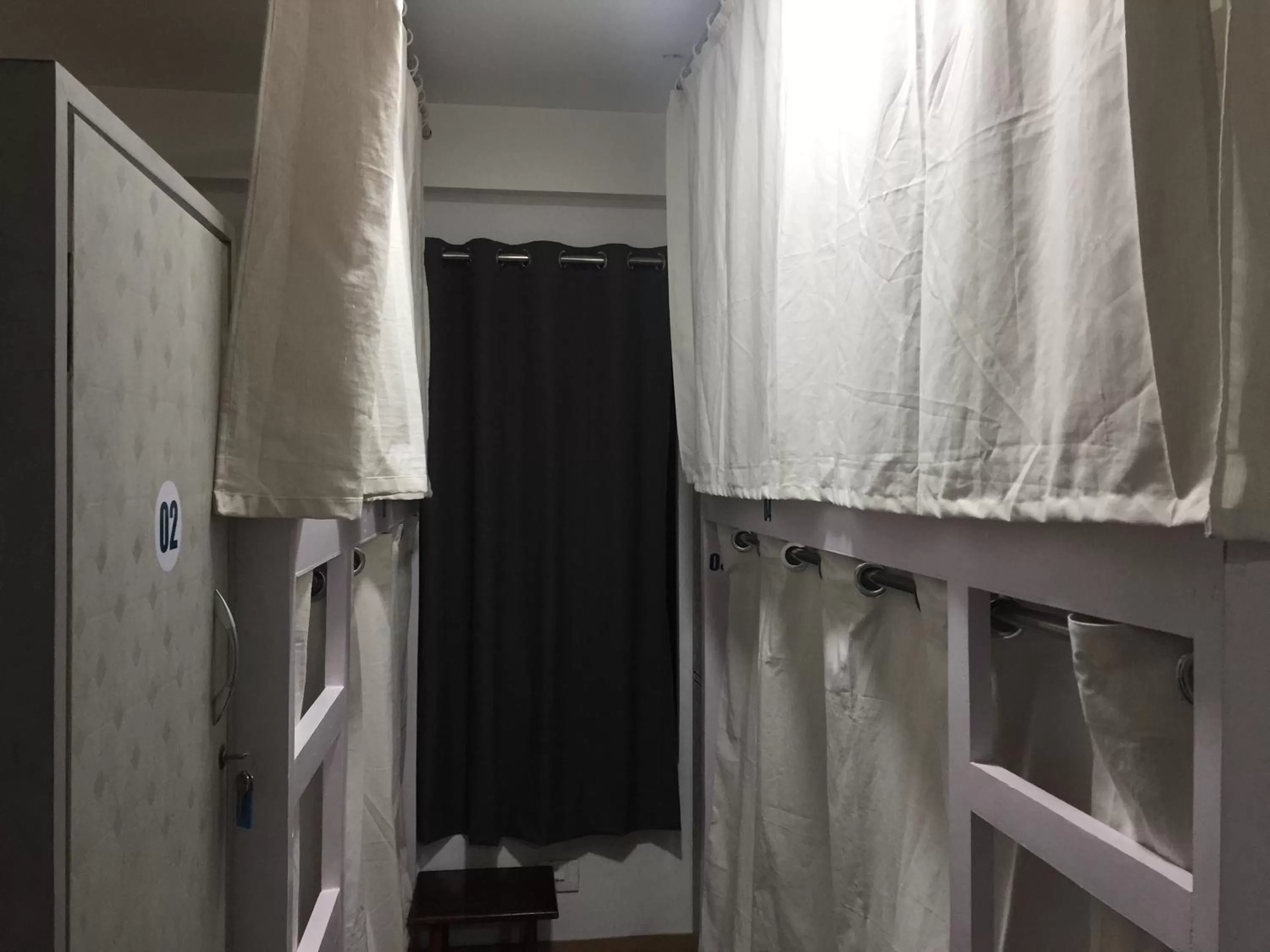 bunk bed in Sleepy Sam -The Traveller’s Hostel