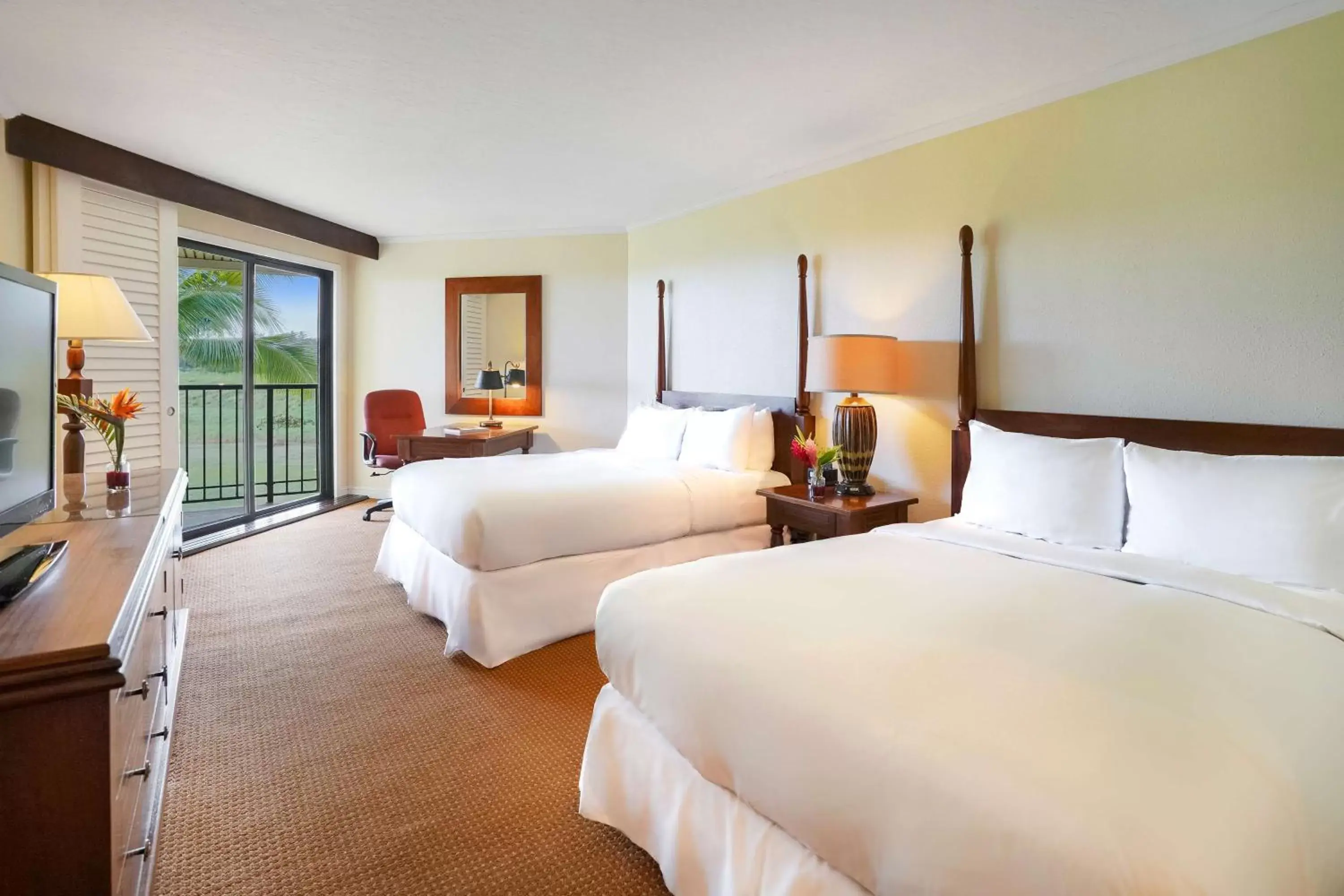 Bedroom, Bed in OUTRIGGER Kaua'i Beach Resort & Spa