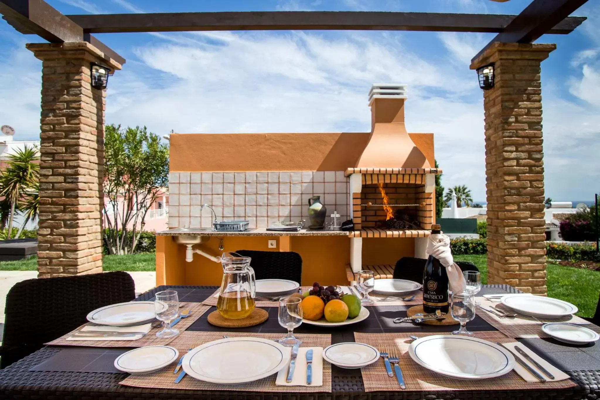 BBQ facilities in Colina da Lapa & Villas