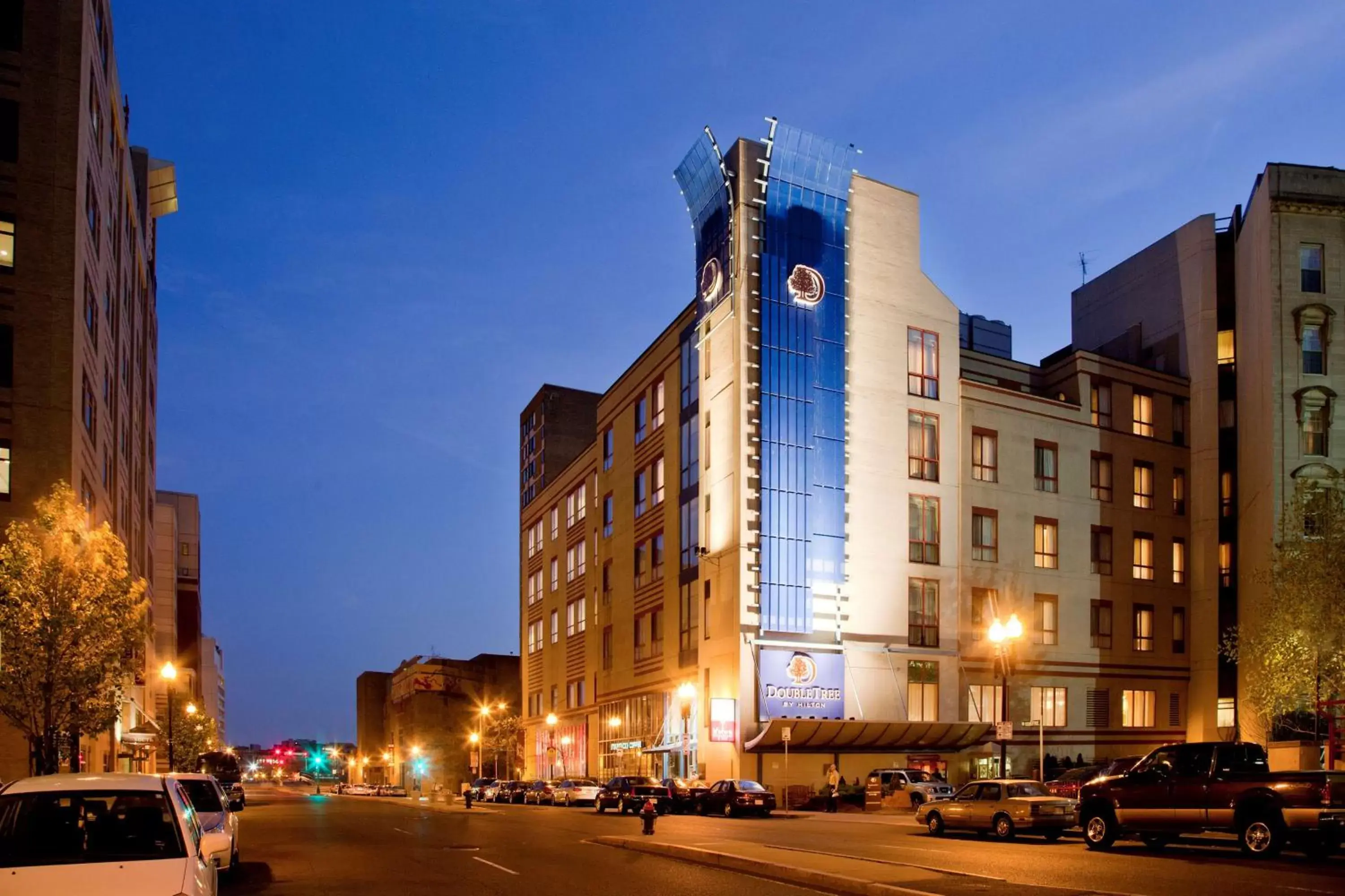 Property Building in DoubleTree by Hilton Hotel Boston - Downtown