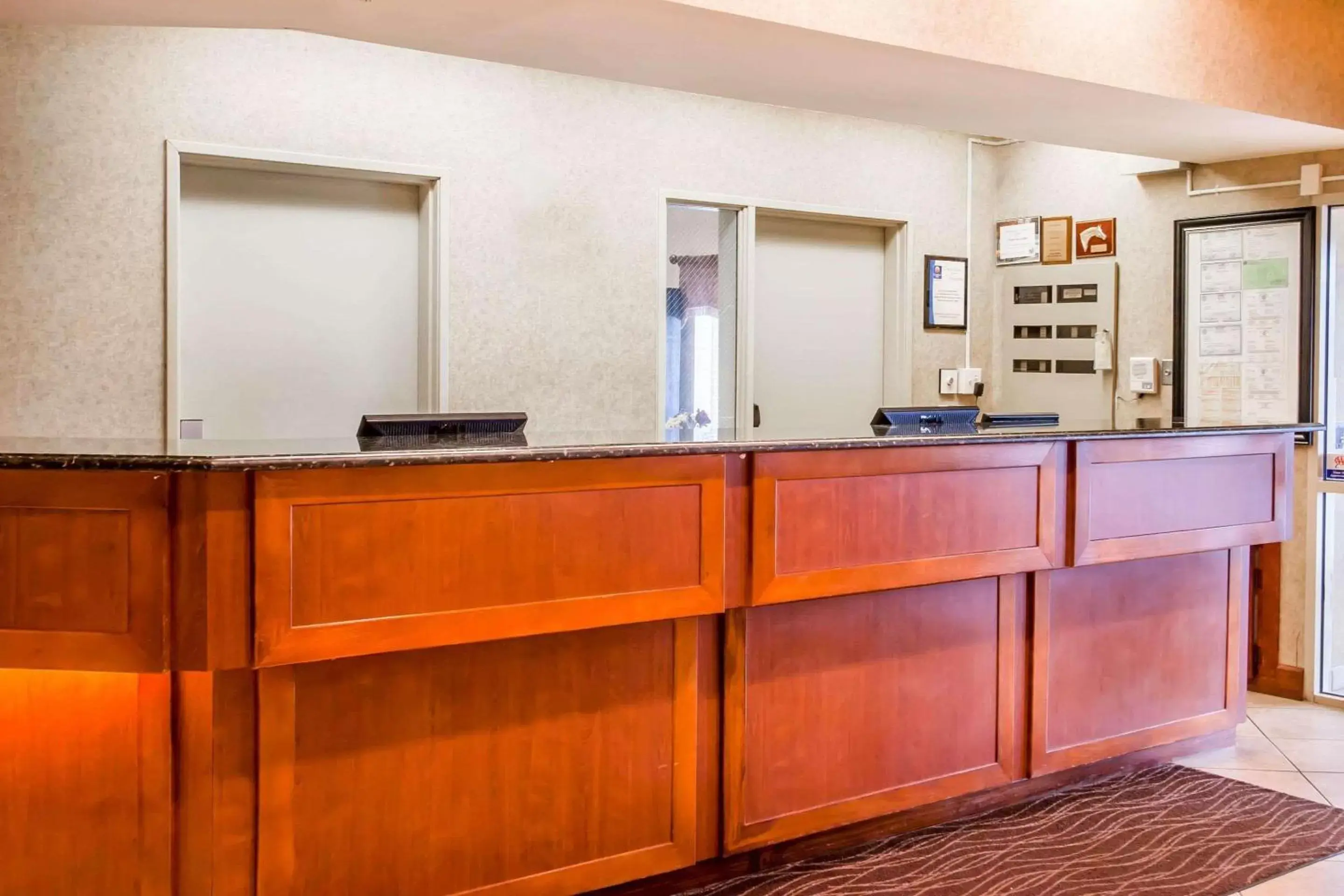 Lobby or reception, Lobby/Reception in Quality Inn & Suites Germantown North