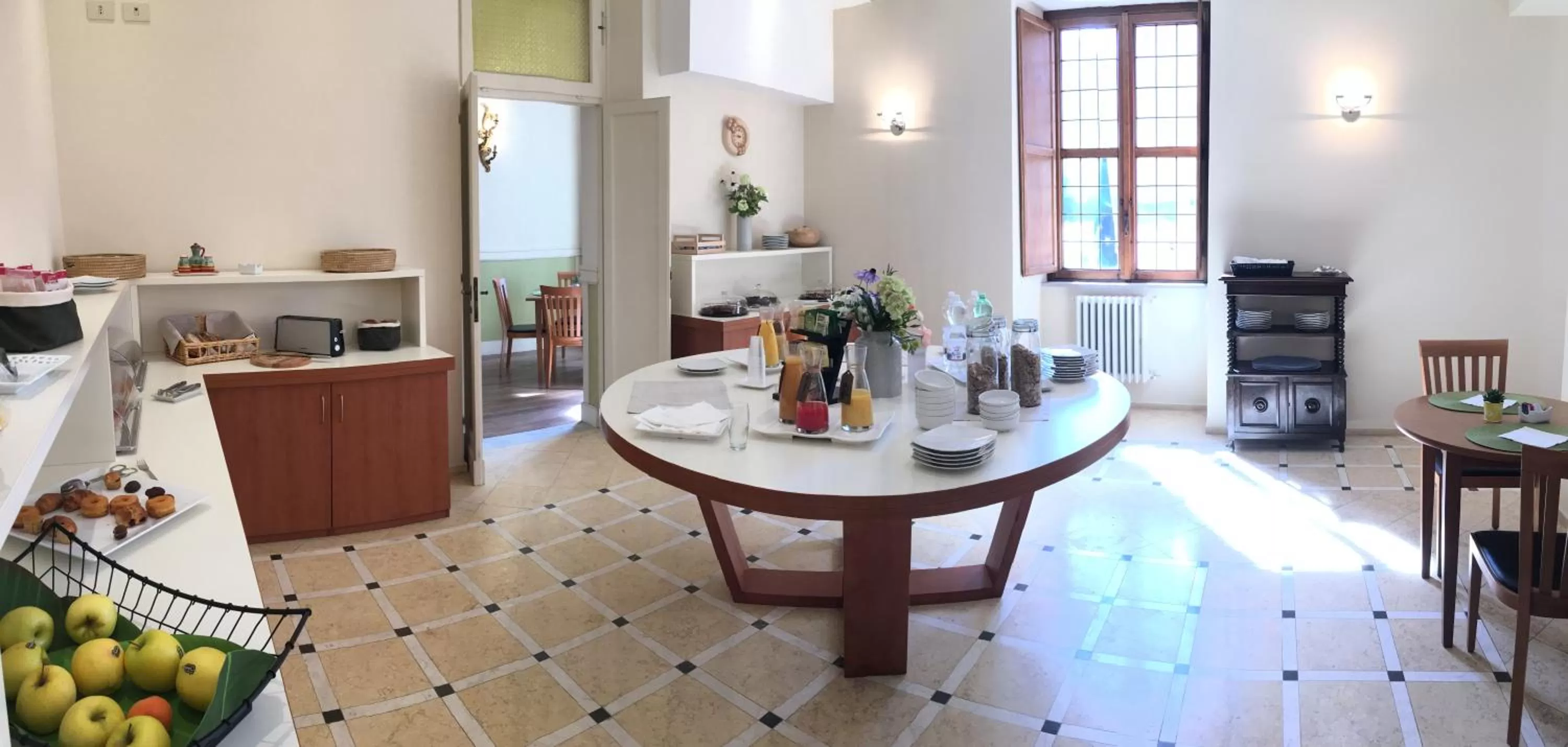 Breakfast in Basilica Hotel