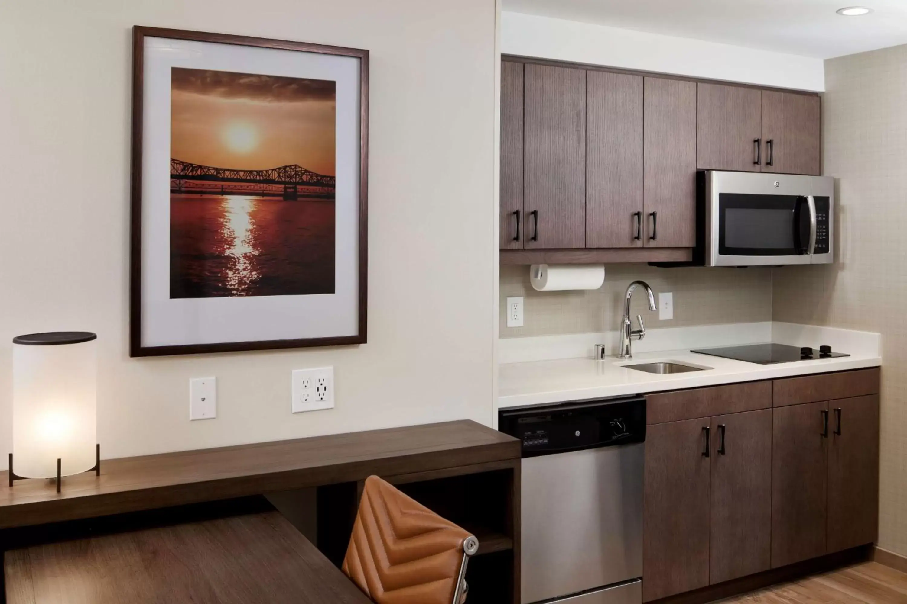 Kitchen or kitchenette, Kitchen/Kitchenette in Homewood Suites By Hilton Louisville Downtown