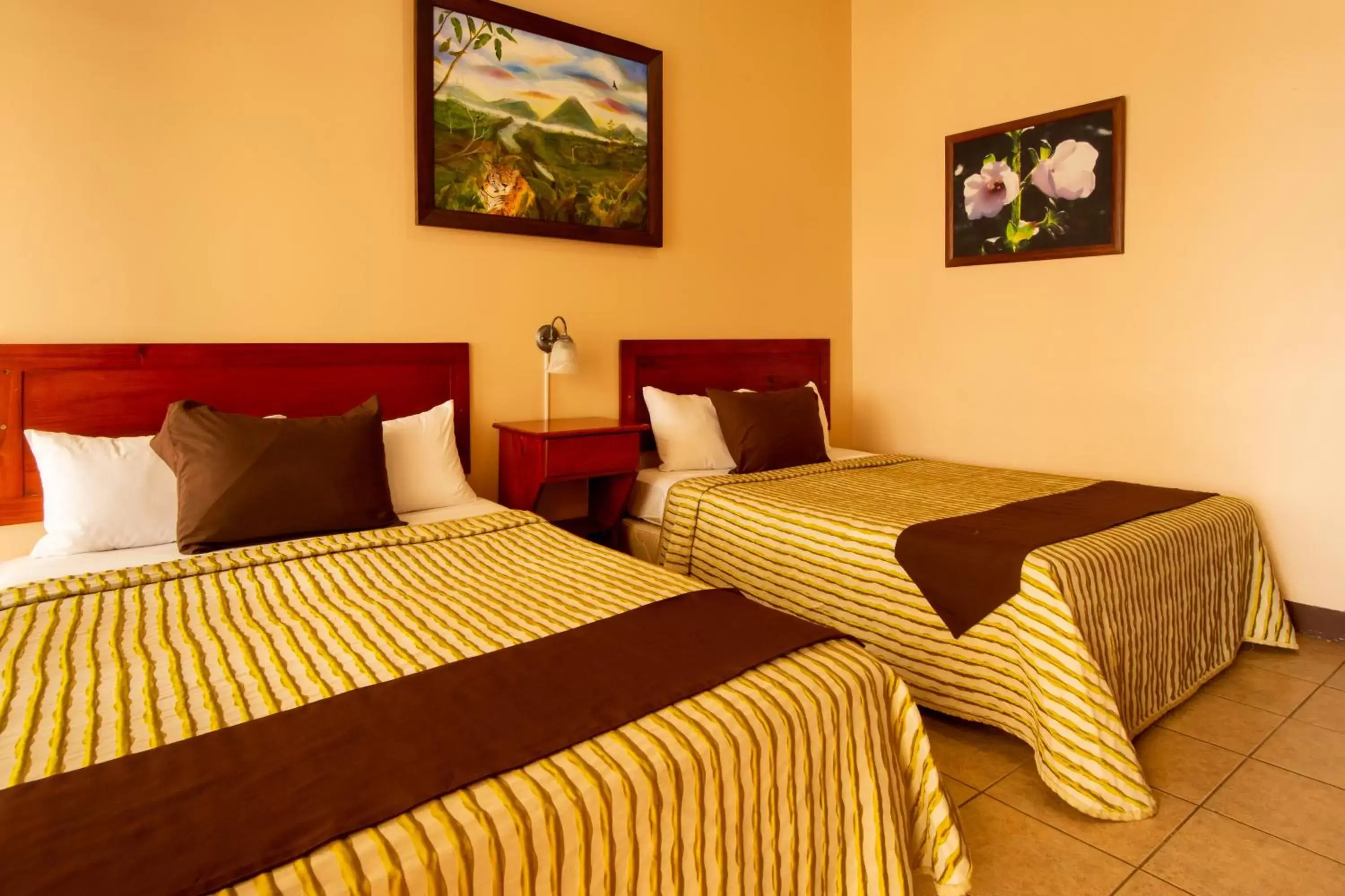 Bedroom, Bed in Hotel Las Colinas