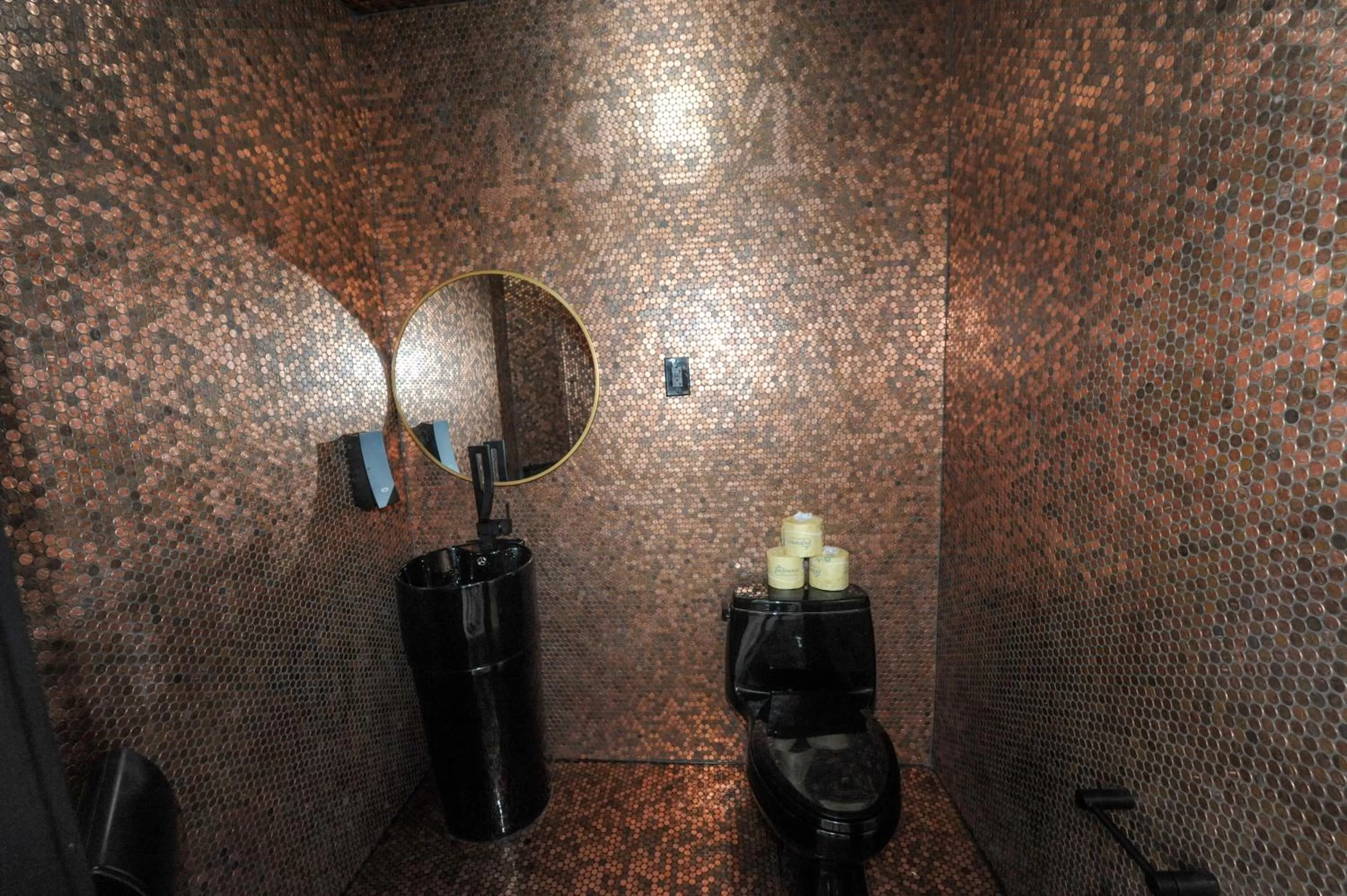 Bathroom in Plaza Beach Hotel - Beachfront Resort