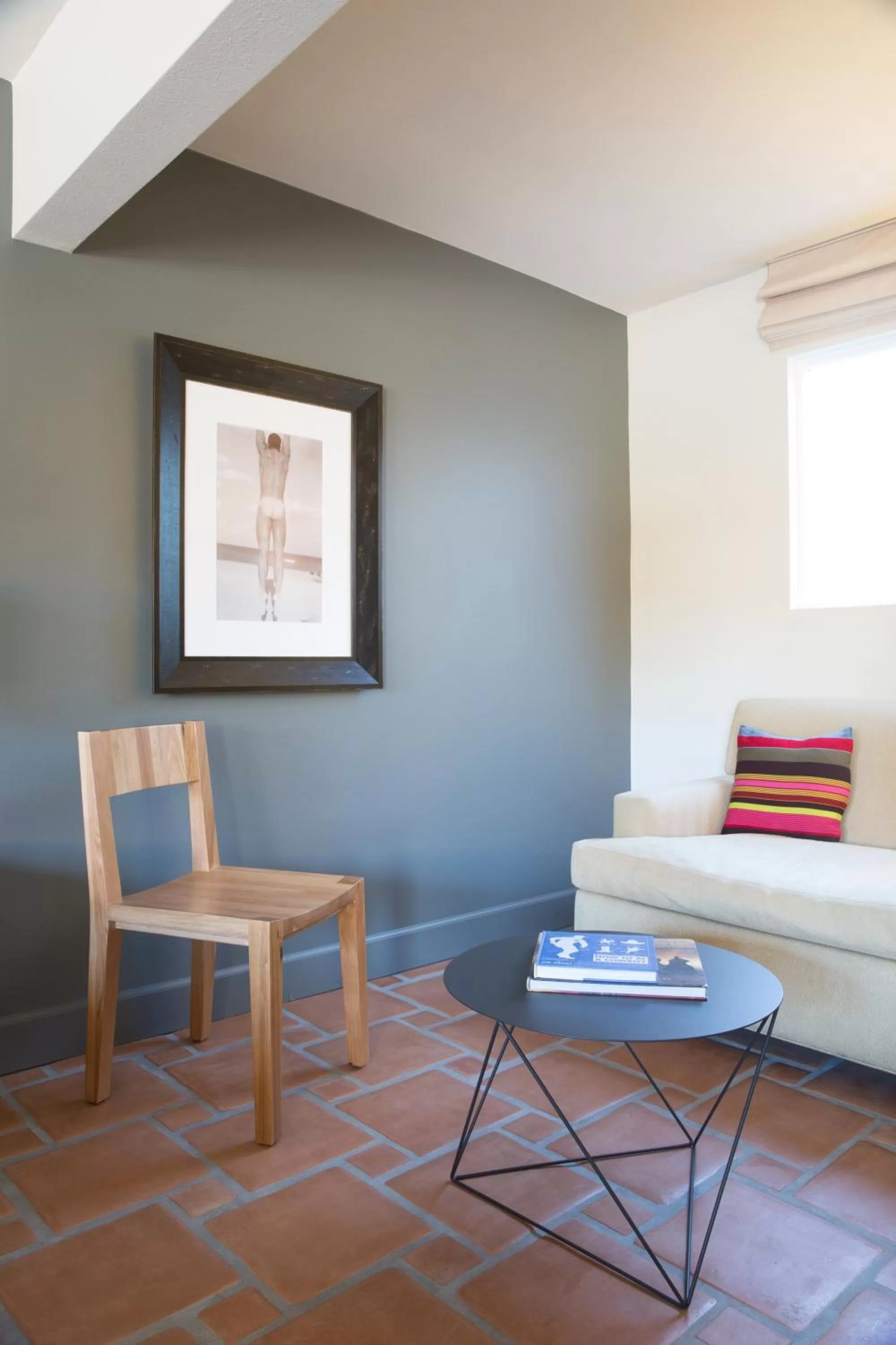 Living room in Santiago Resort - Palm Springs Premier Gay Men’s Resort