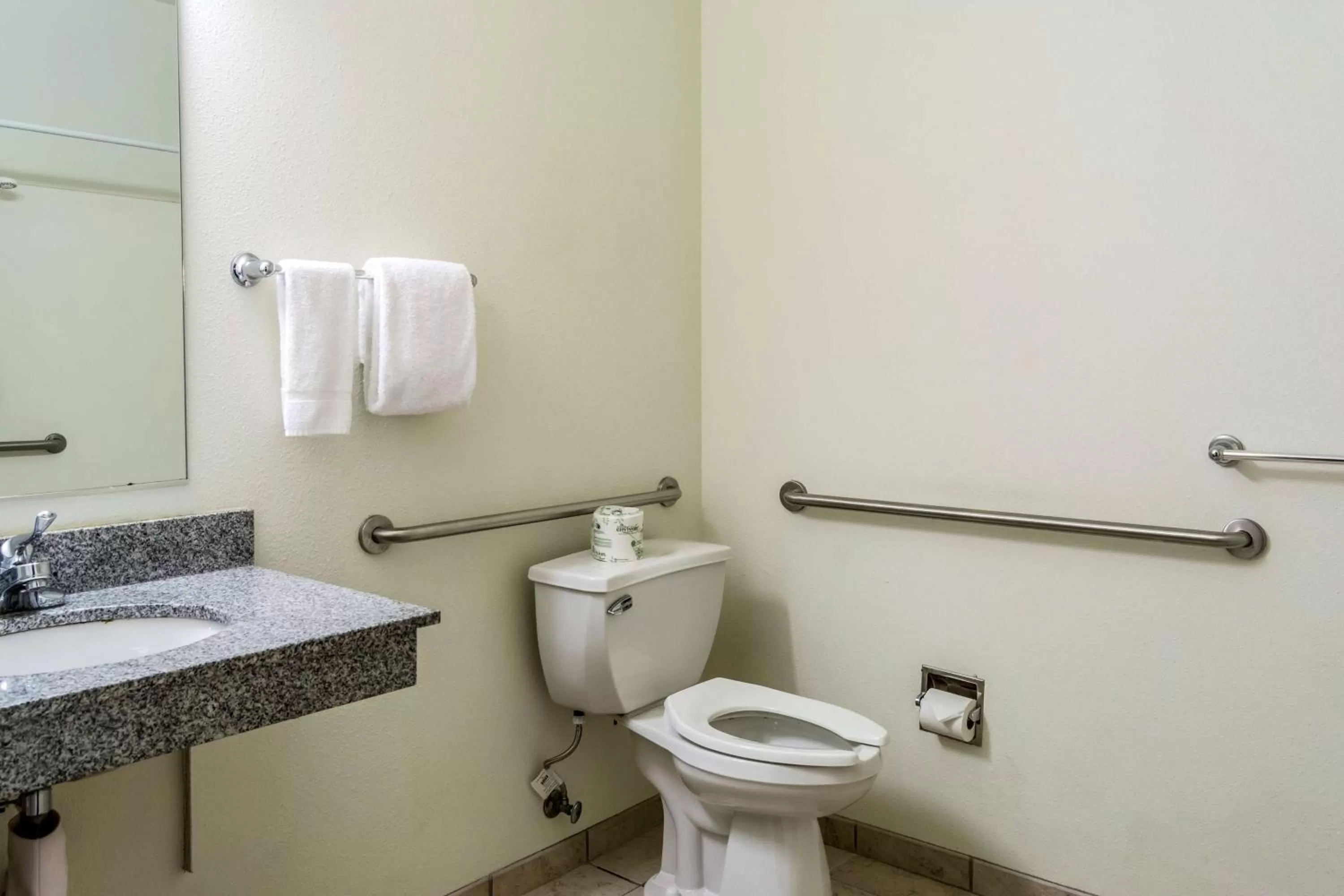 Toilet in Motel 6-Lincoln City, OR