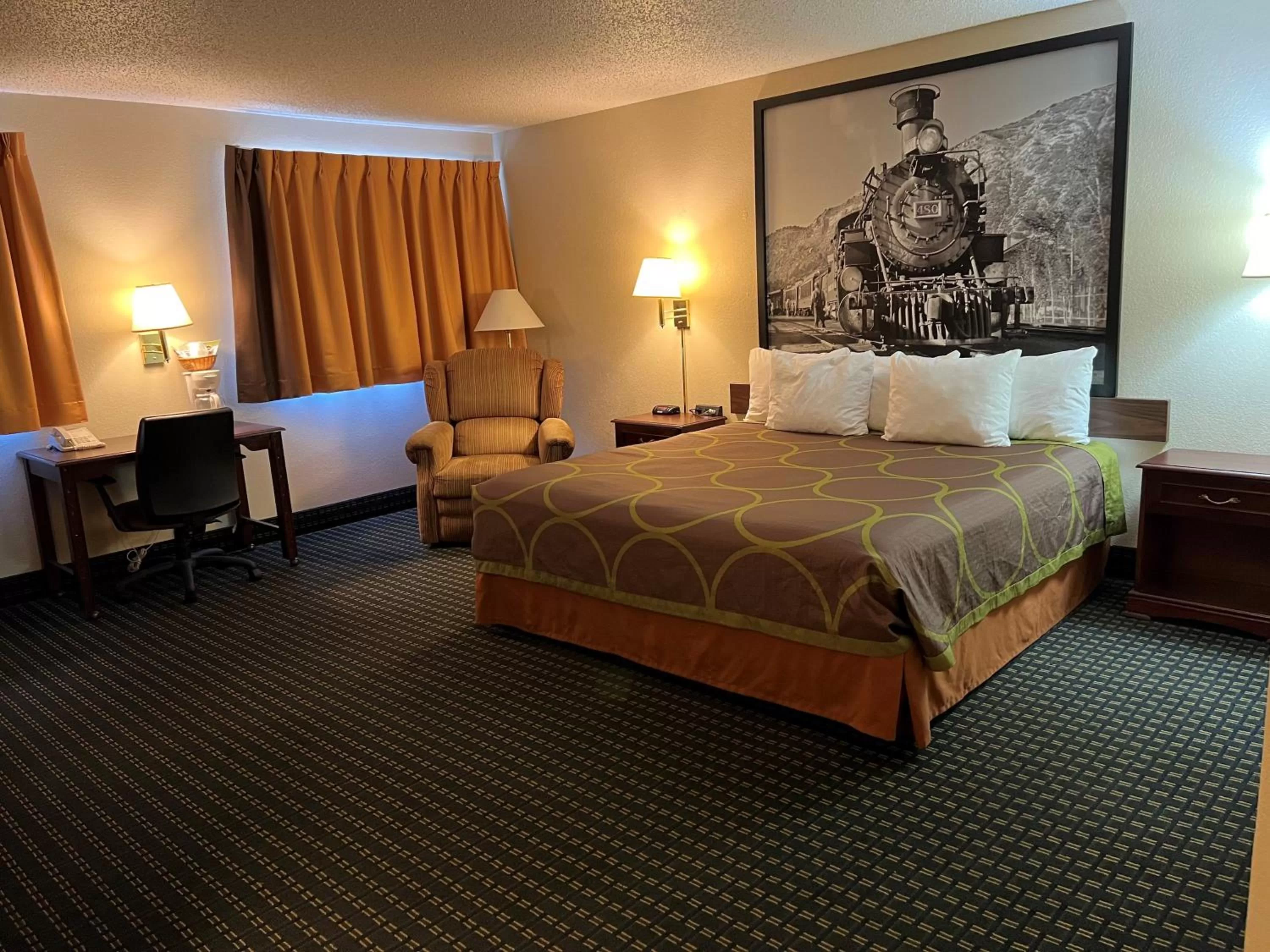 King Room - Non-Smoking in Super 8 by Wyndham Trinidad