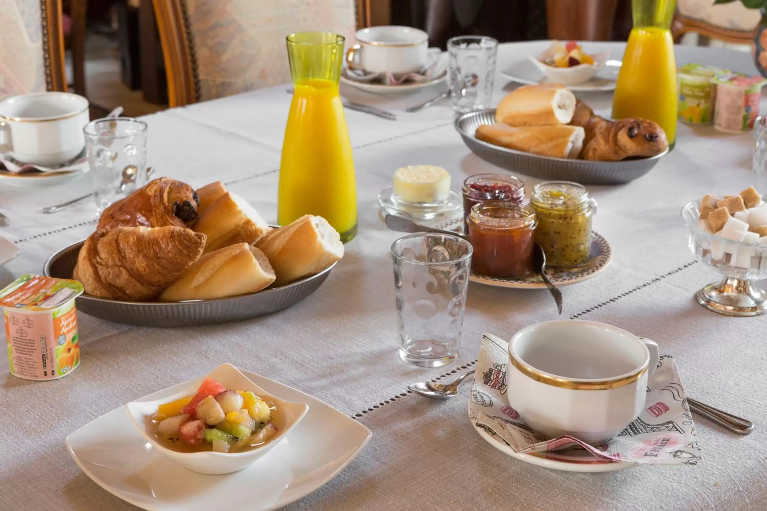 Breakfast in Chez Marie et Jean François