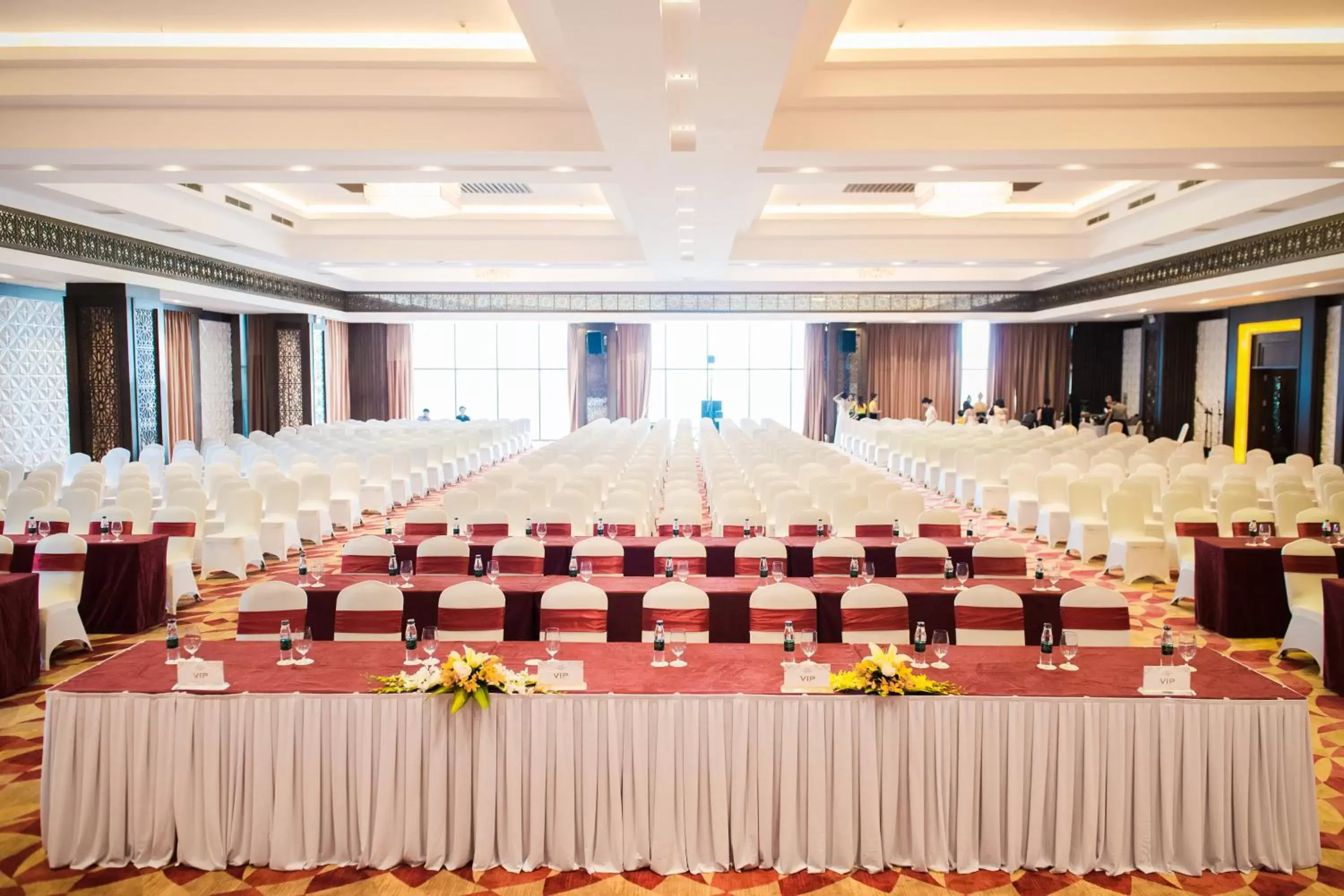 Meeting/conference room in Muong Thanh Luxury Nhat Le Hotel