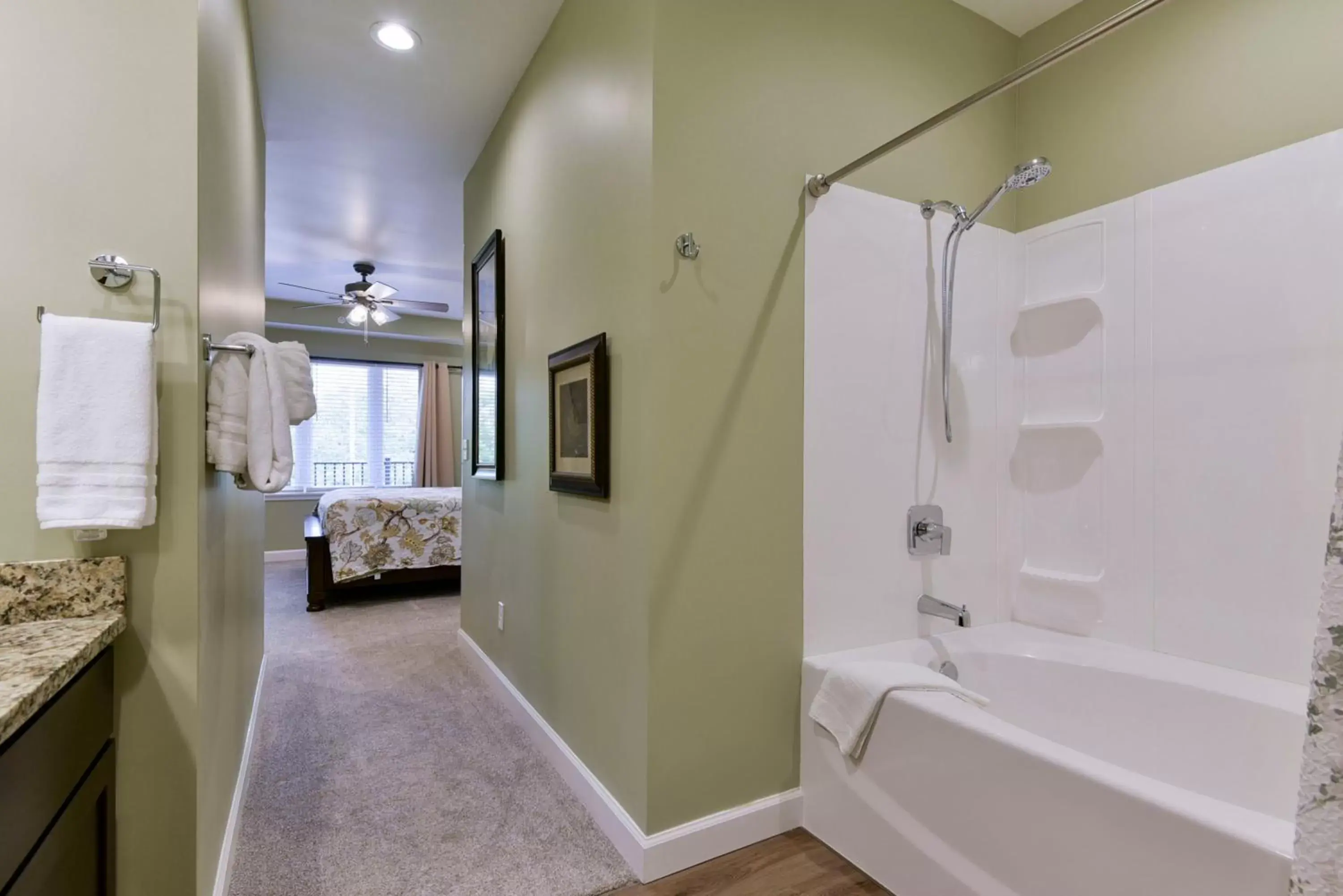 Bathroom in Luxury Condos at Thousand Hills - Branson -Beautifully Remodeled