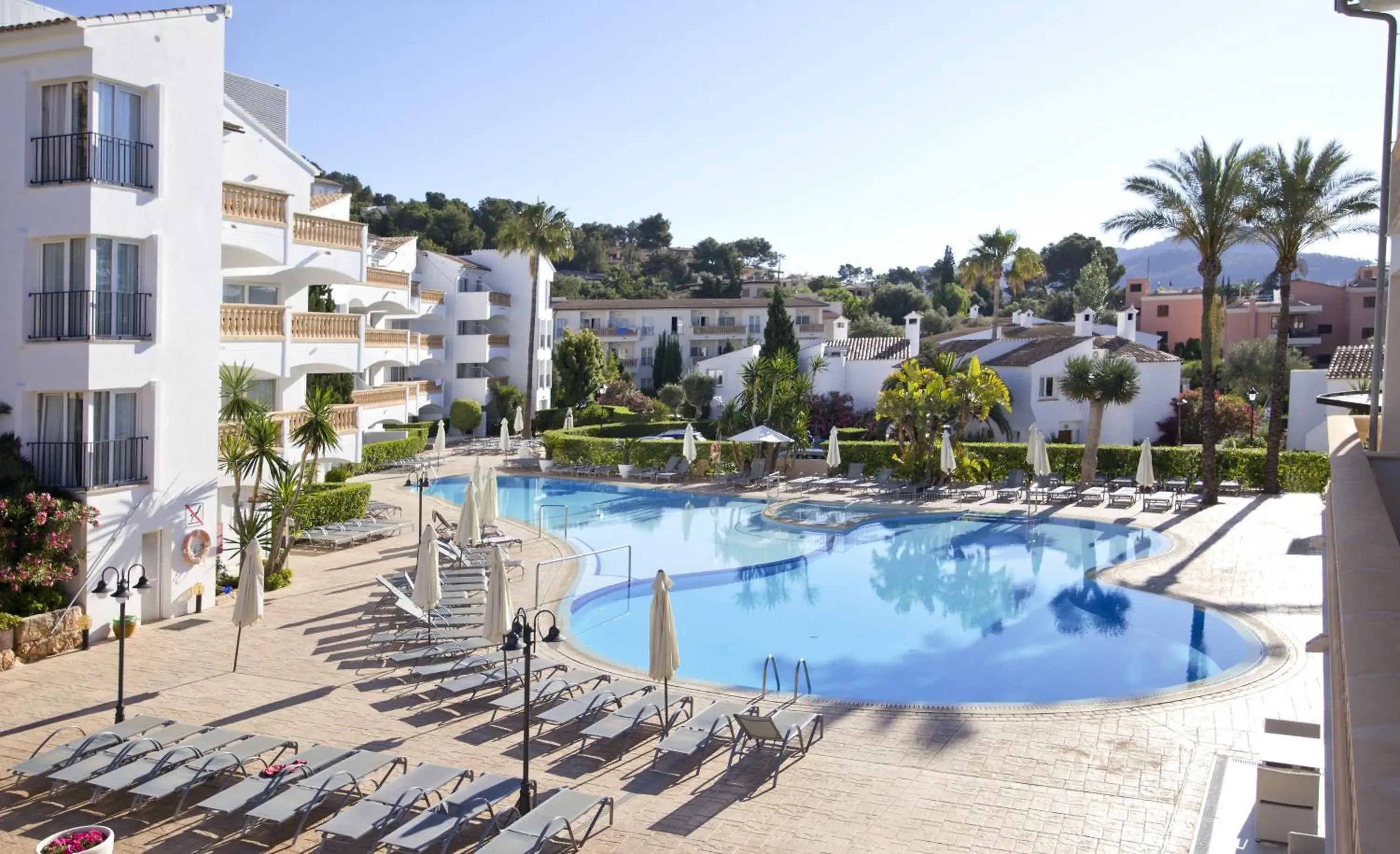 Swimming Pool in Hotel La Pergola Mallorca