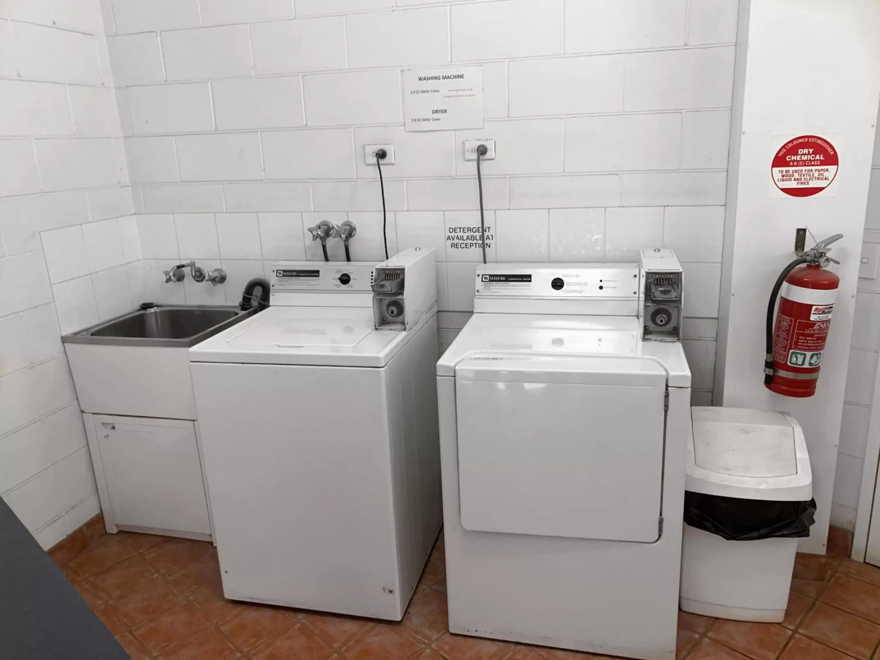 Area and facilities, Kitchen/Kitchenette in Boulevard Lodge Bundaberg