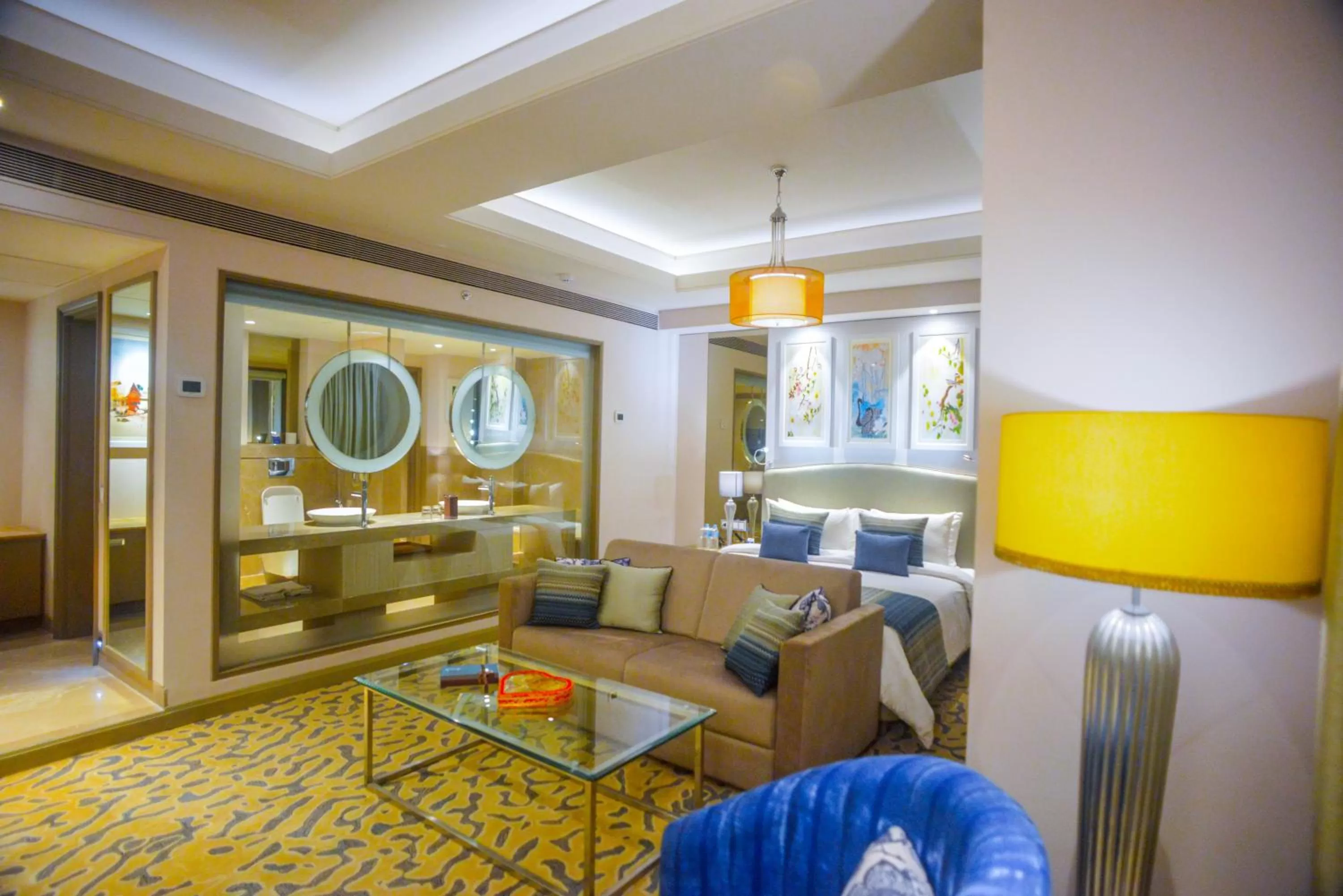 Bedroom in Efcee Sarovar Premiere Bhavnagar