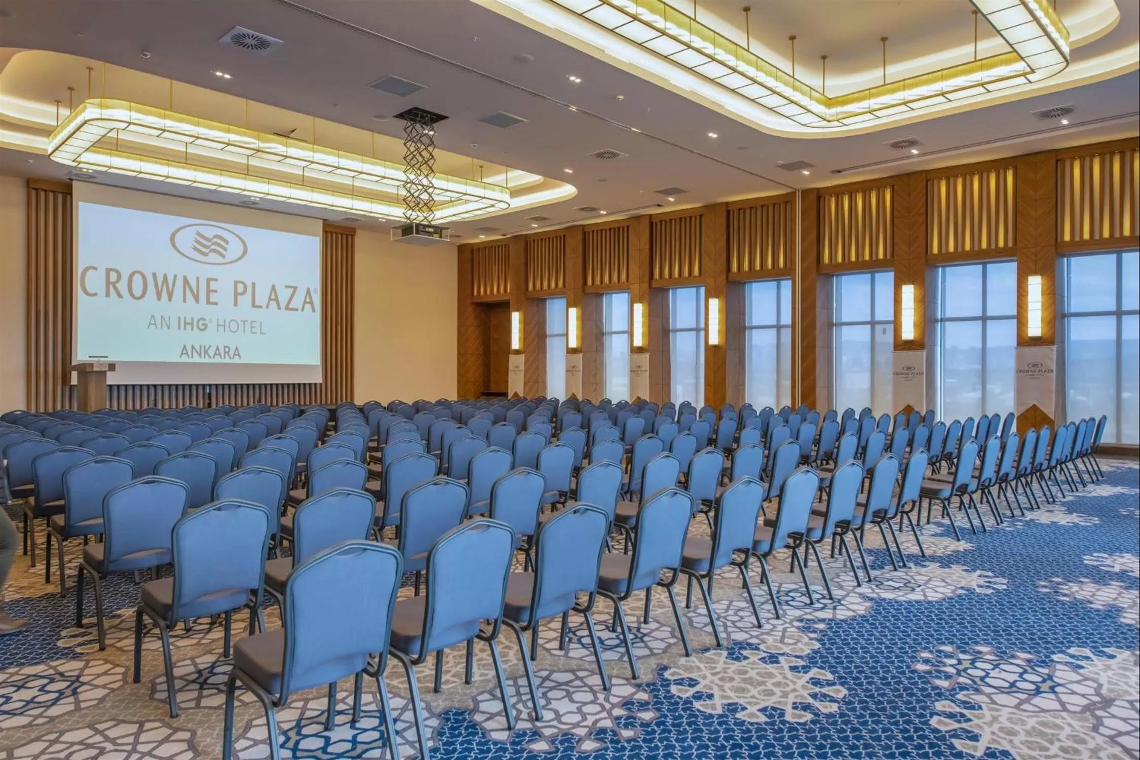 Meeting/conference room in Crowne Plaza Ankara by IHG