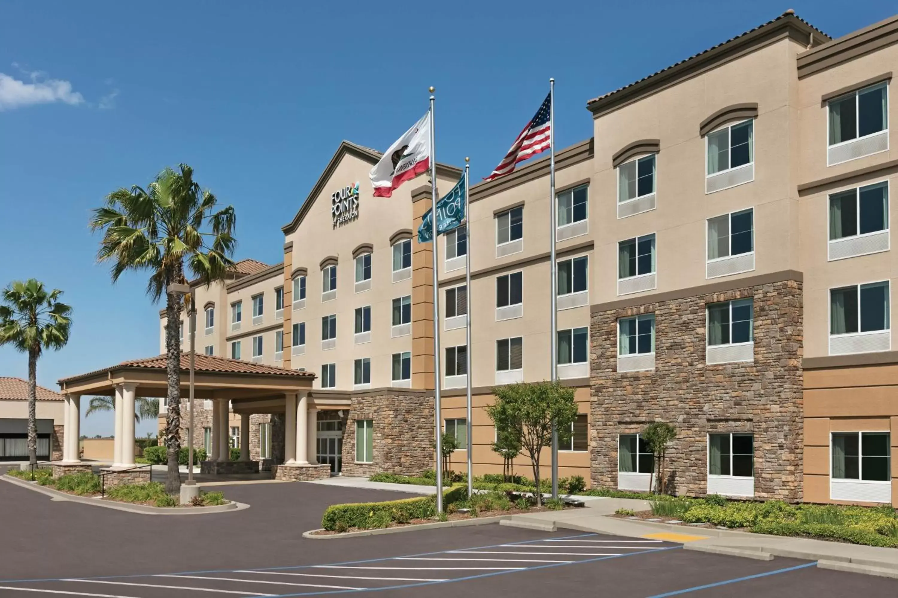 Property Building in Four Points by Sheraton Sacramento Airport