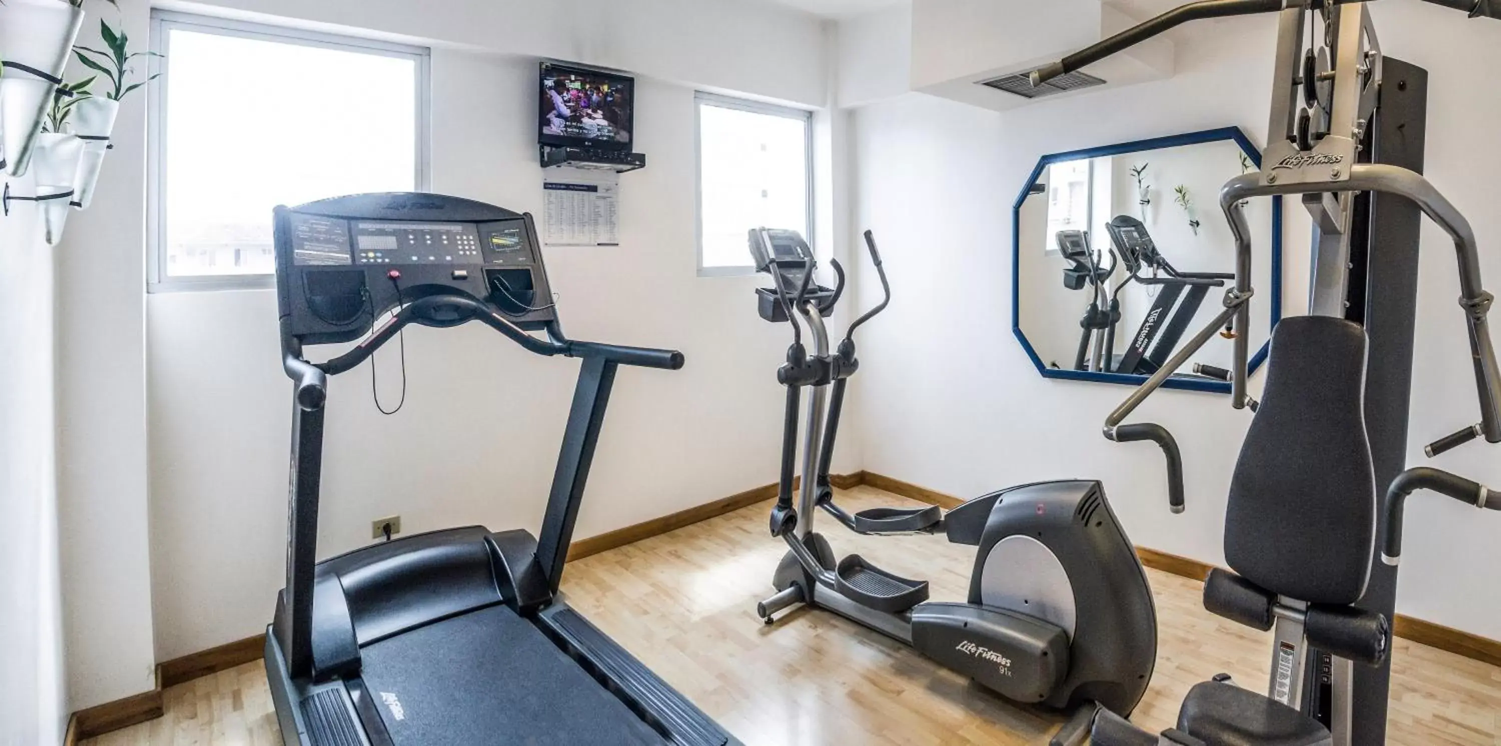 Fitness centre/facilities, Fitness Center/Facilities in Hotel Palace Guayaquil