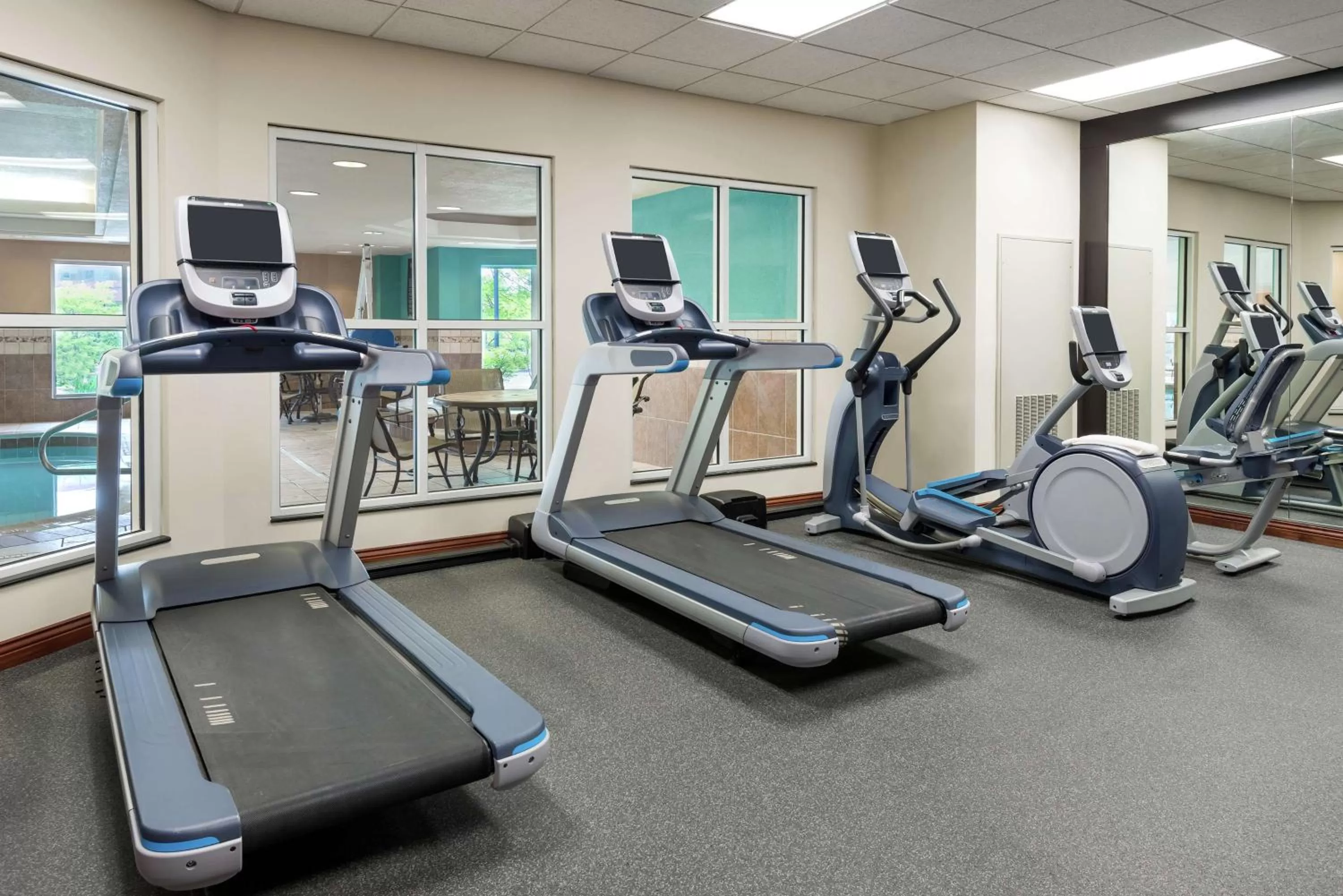 Fitness centre/facilities in Homewood Suites by Hilton Cleveland-Beachwood