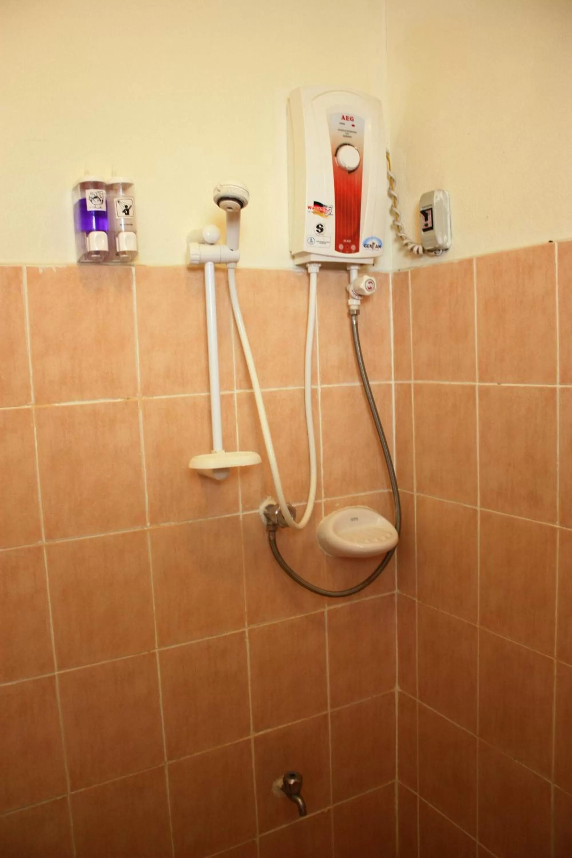 โรงแรมตีฆ้อง - Tri Gong Hotel