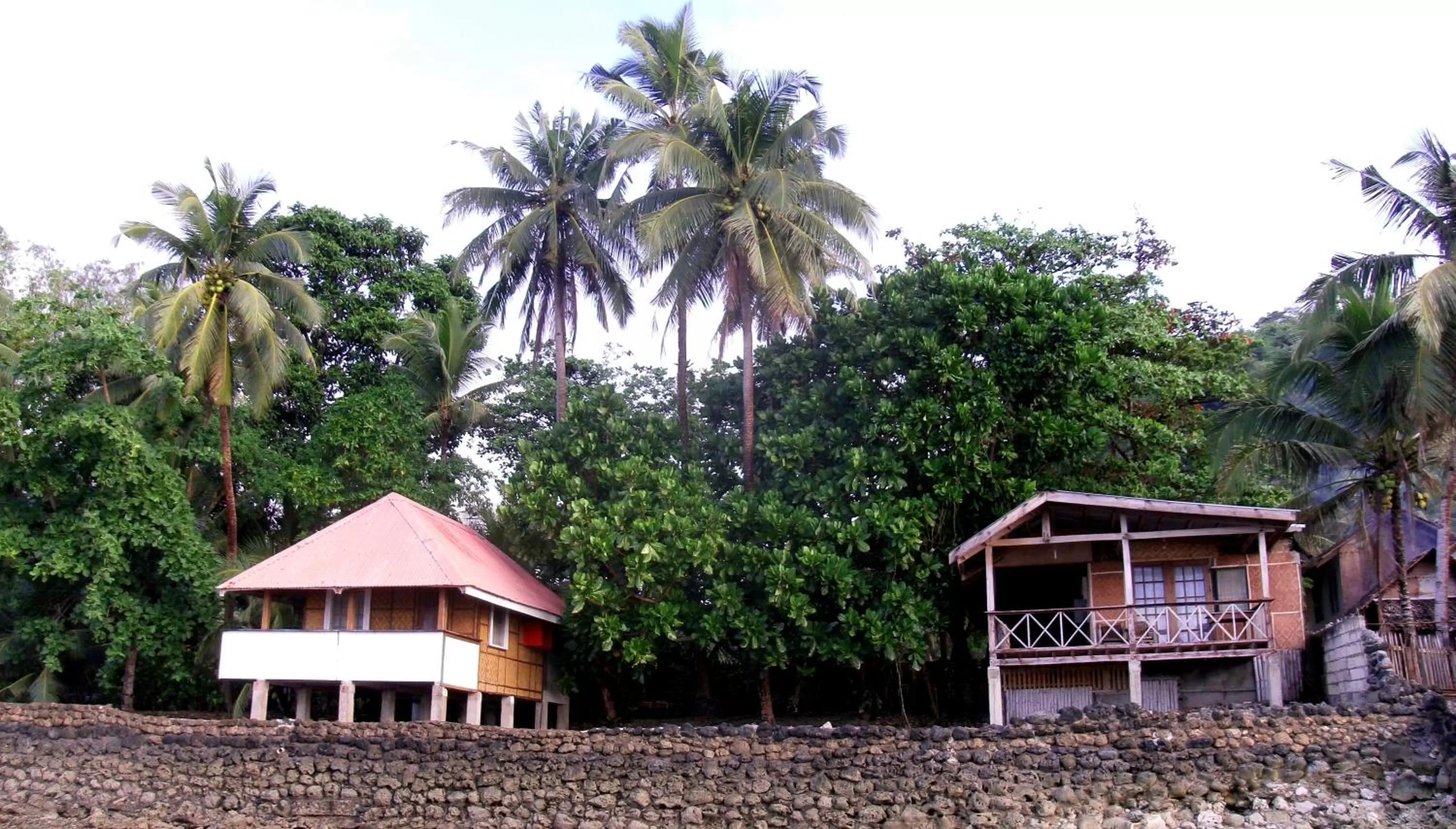 Property building in Paseo Del Mar Seaside Inn