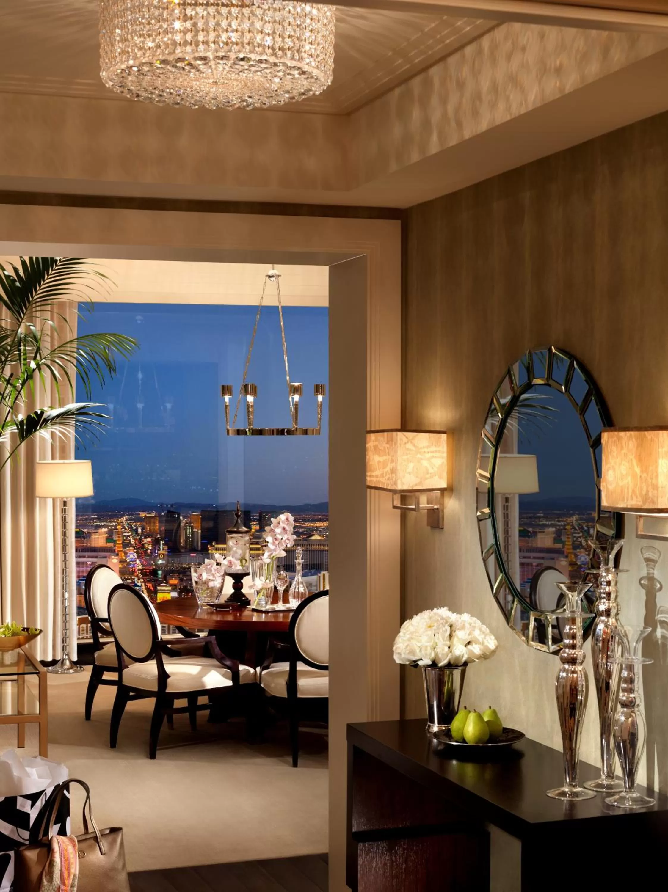Dining area in Trump International Hotel Las Vegas
