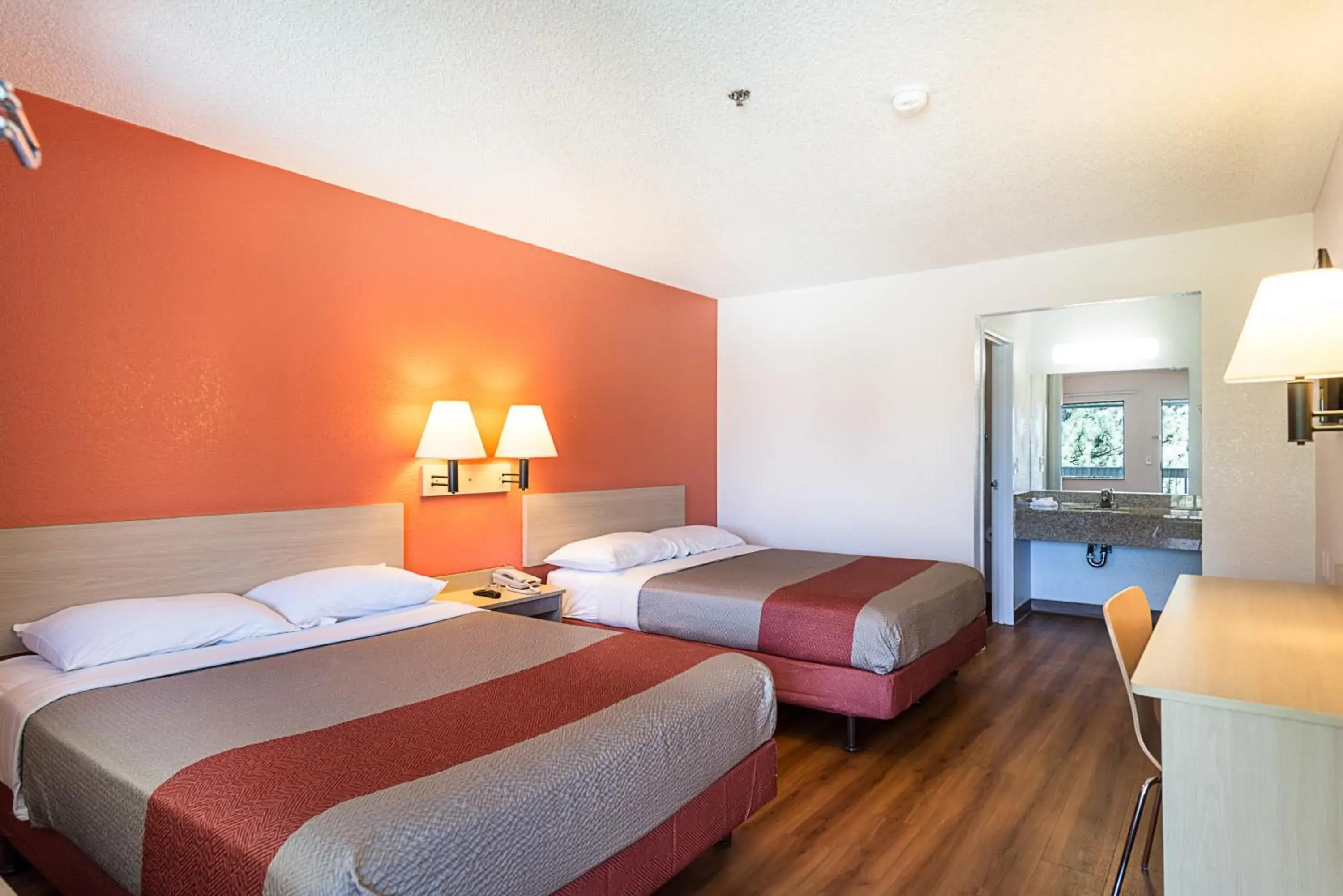 Bedroom, Bed in Motel 6-Sparks, NV - Airport - Sparks