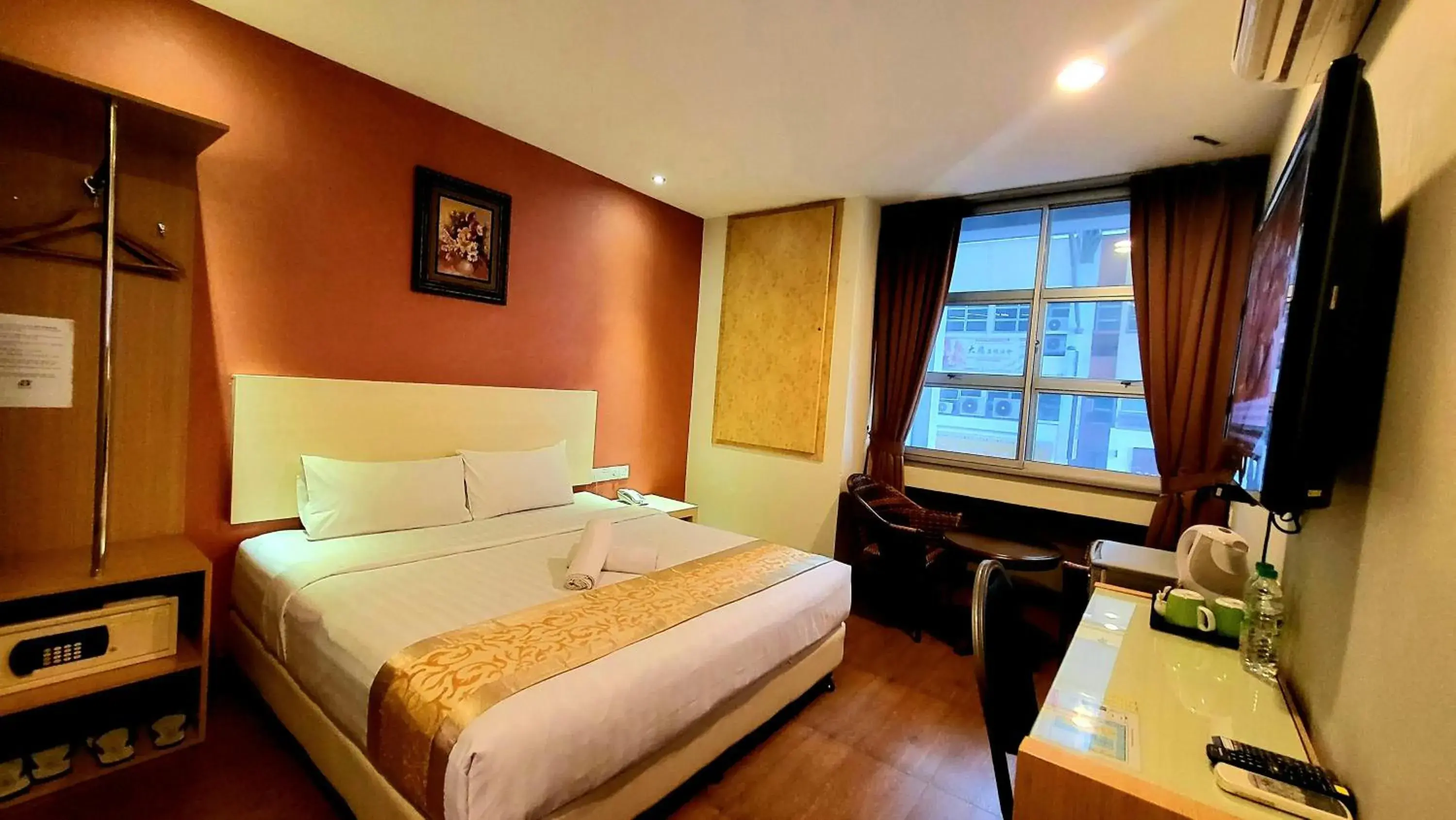 Photo of the whole room in Eight Days Boutique Hotel - Permas Jaya