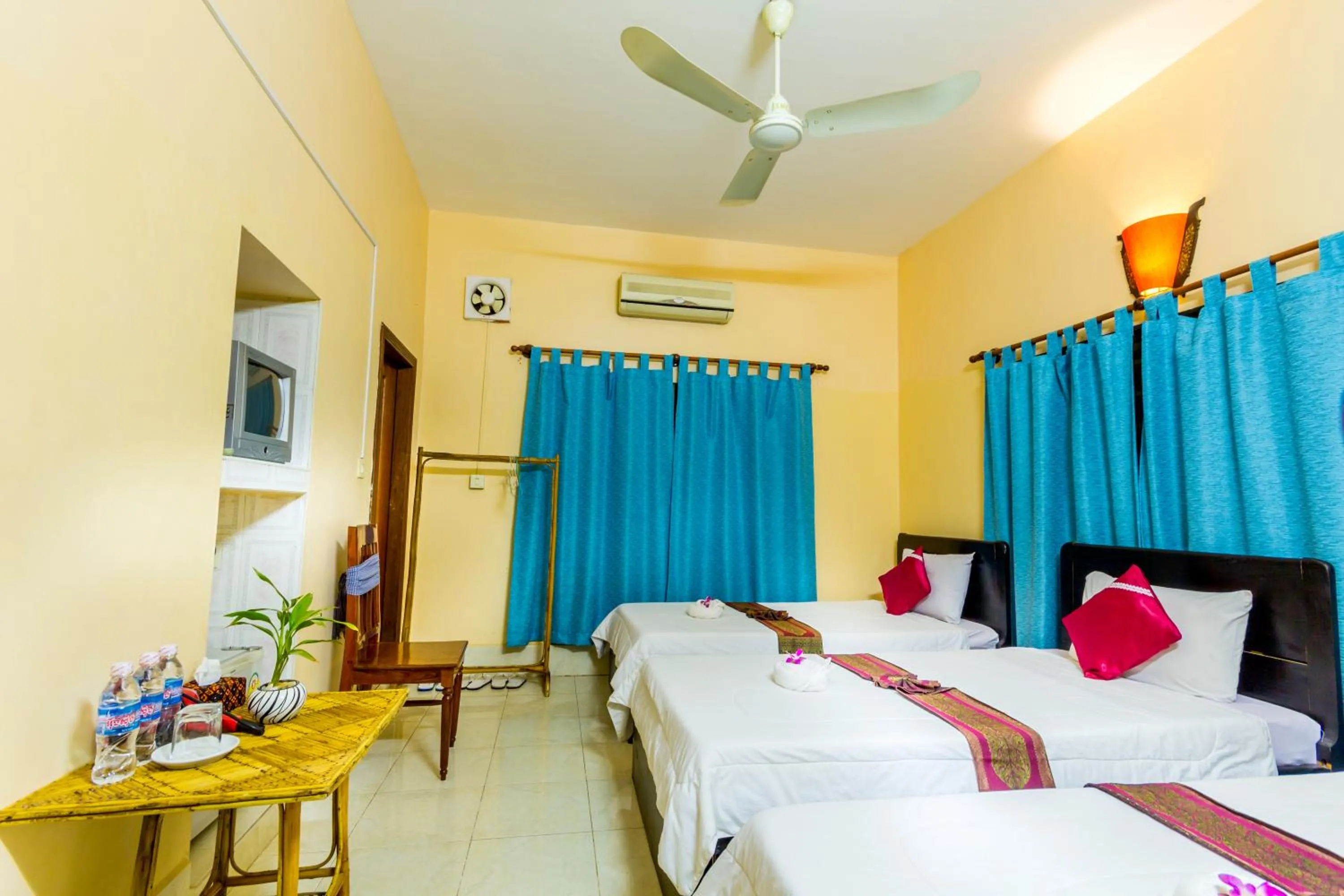 Photo of the whole room, Bed in Bou Savy Guesthouse