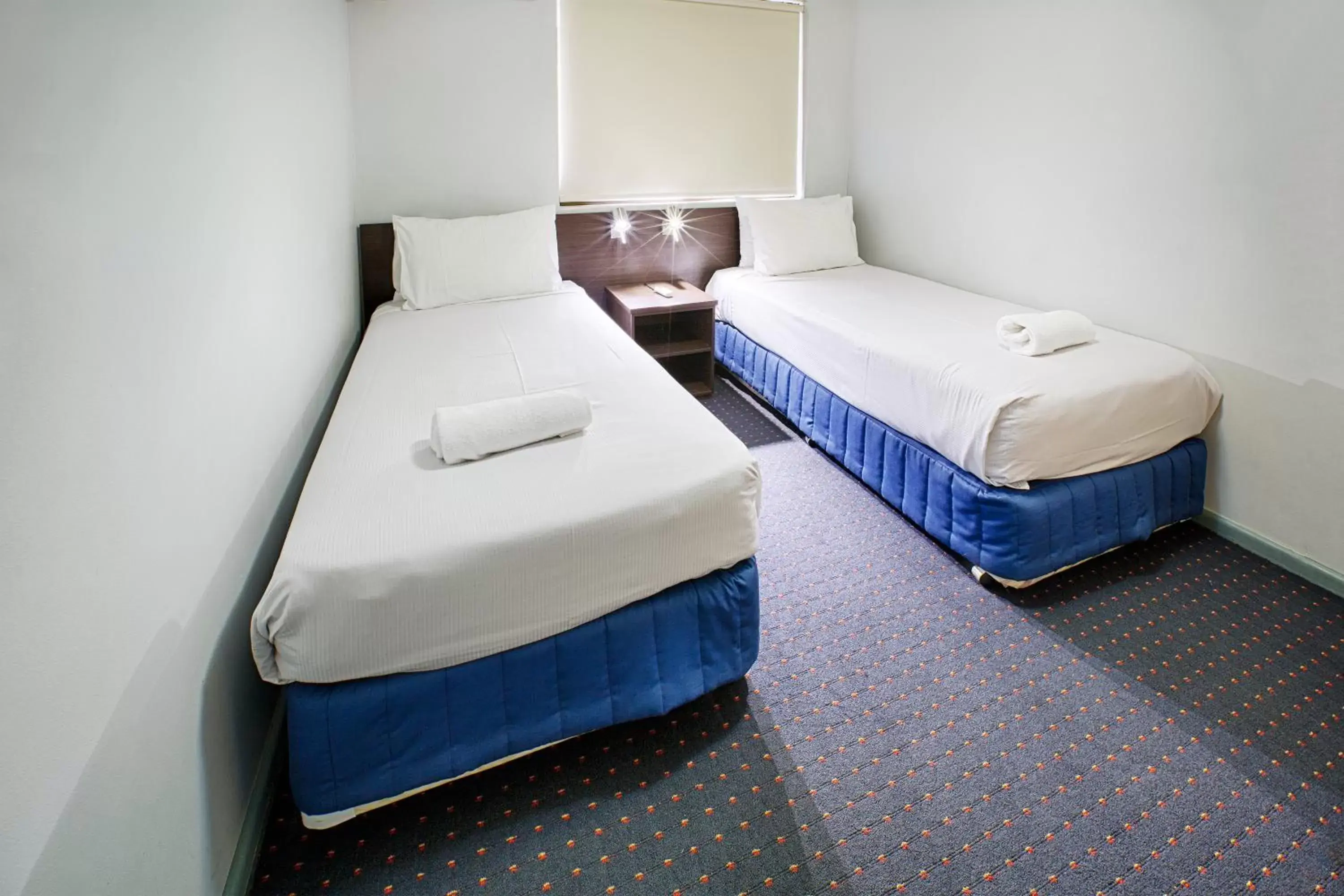 Bedroom, Bed in Hunts Hotel Liverpool