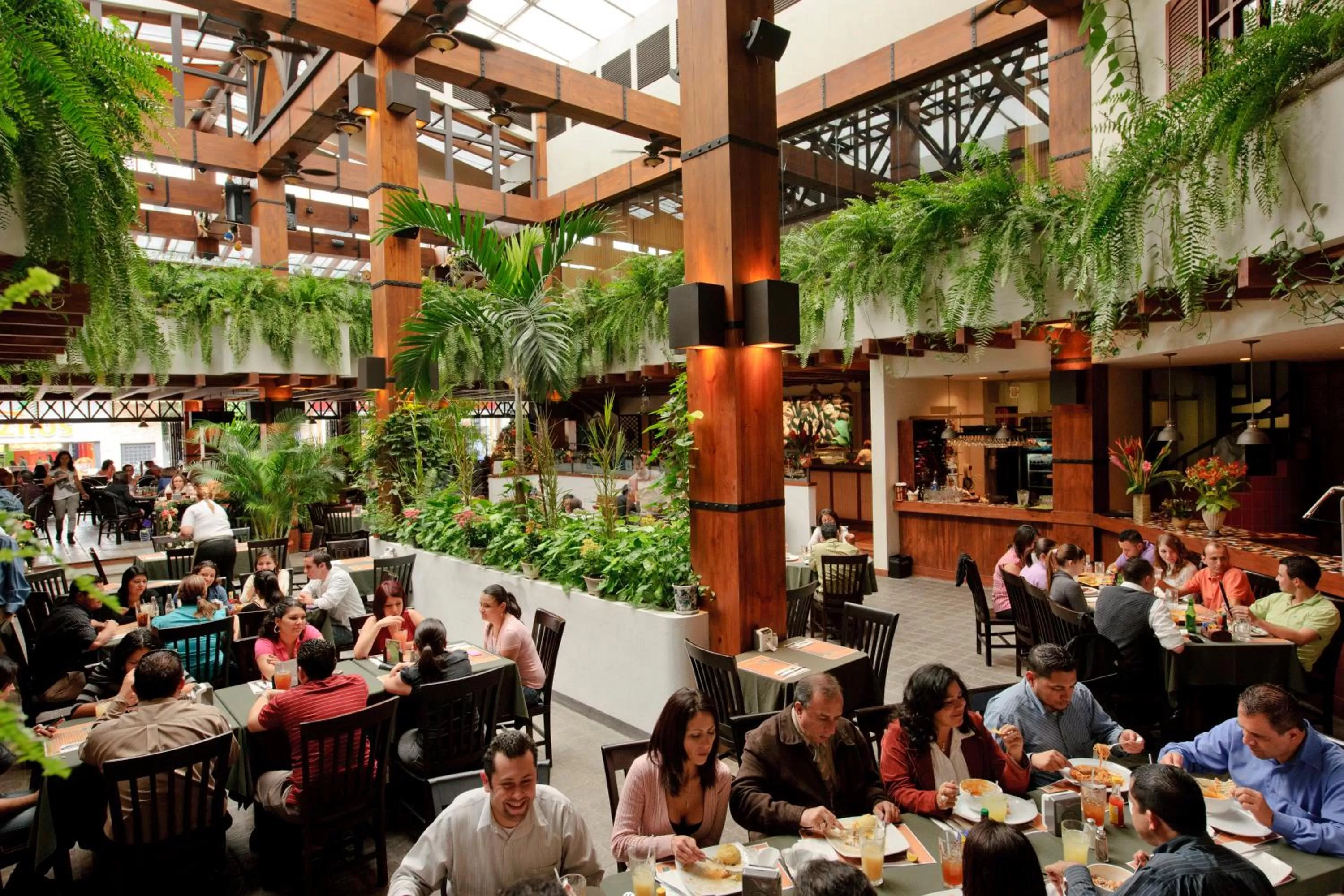 Restaurant/places to eat in Balmoral Hotel San José CR, Historic District