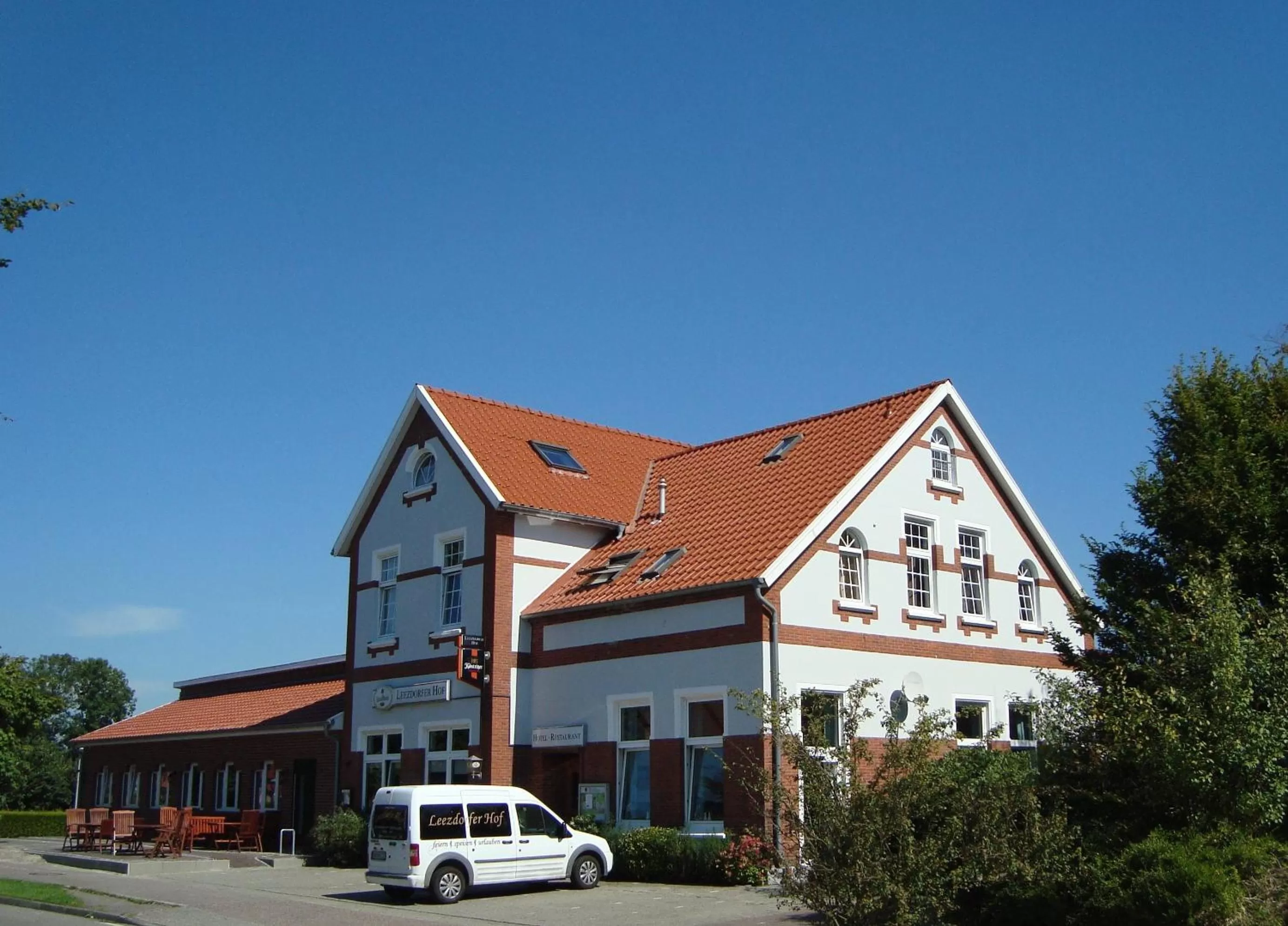 Property building in Leezdorfer Hof